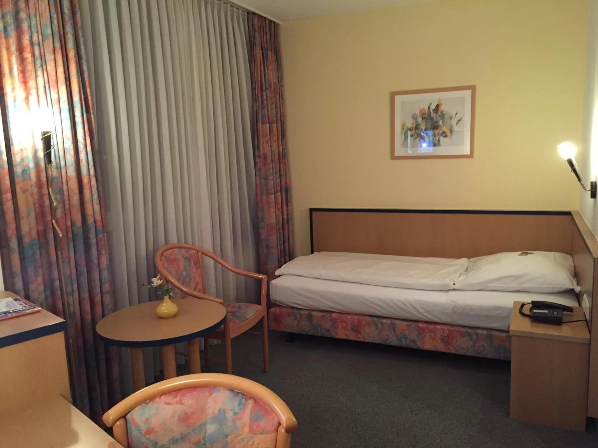 Photo of the whole room in Hotel Wetzlarer Hof