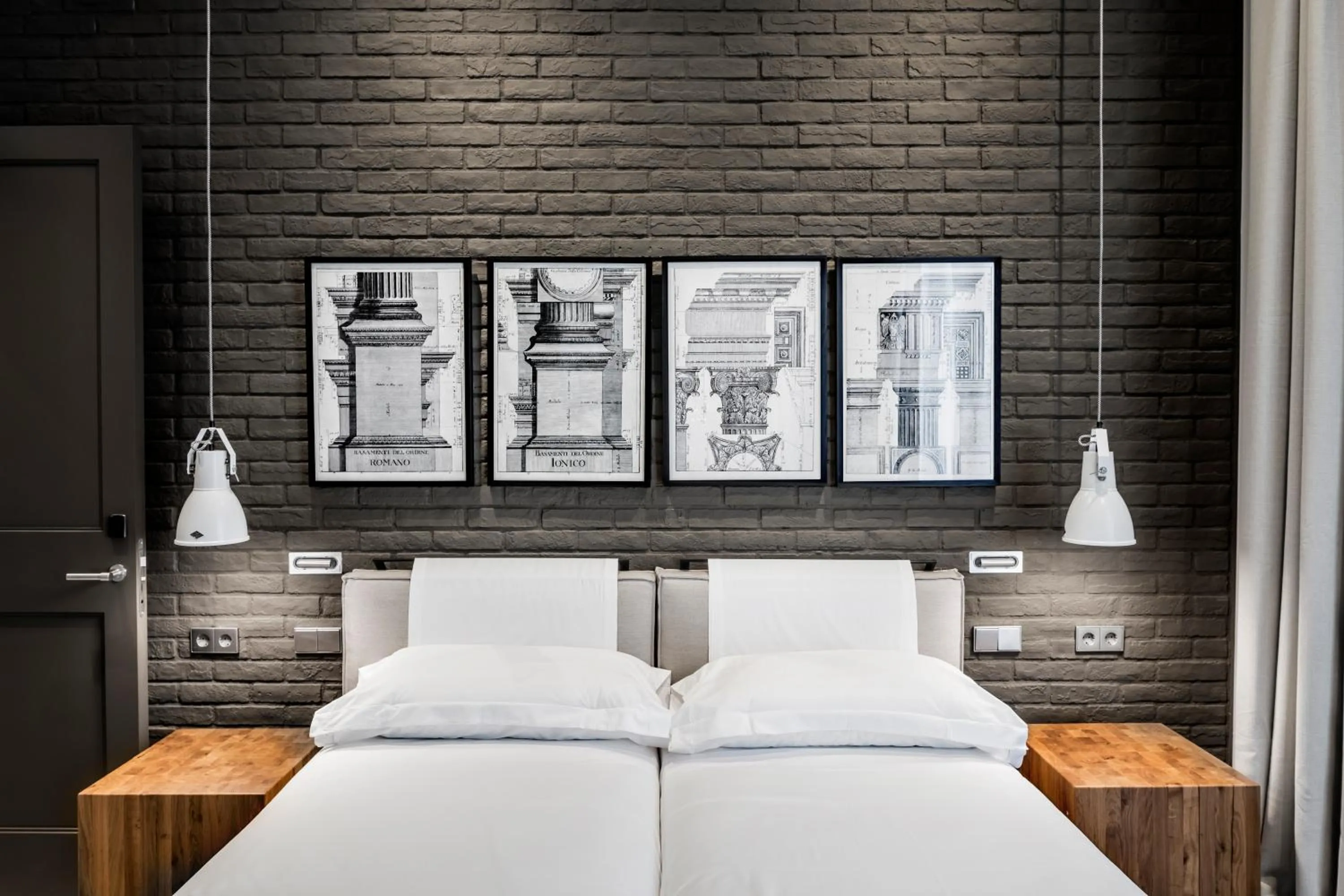 Bedroom, Bed in Midtown Apartments