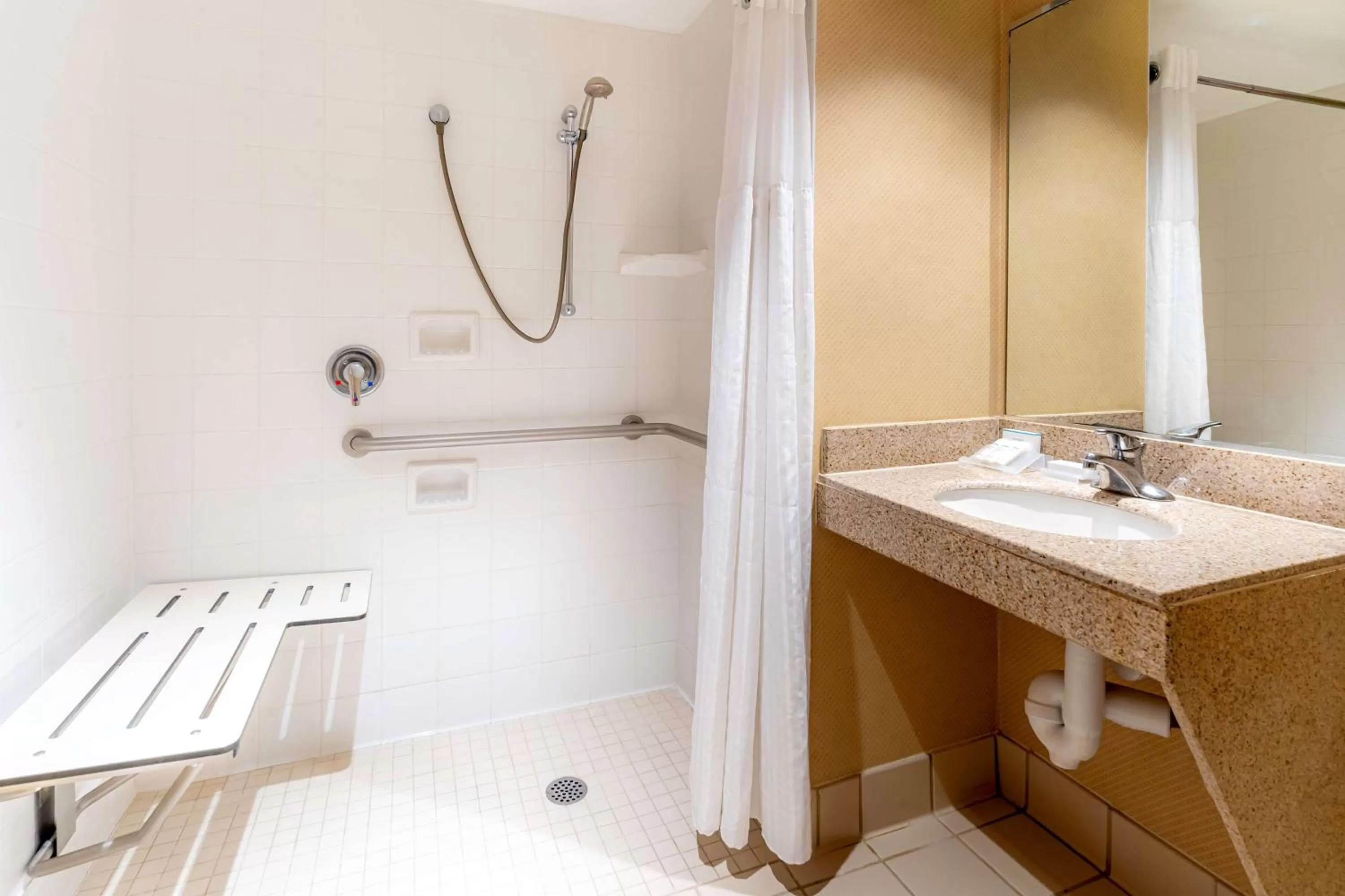 Bathroom in Hilton Garden Inn Houston/The Woodlands