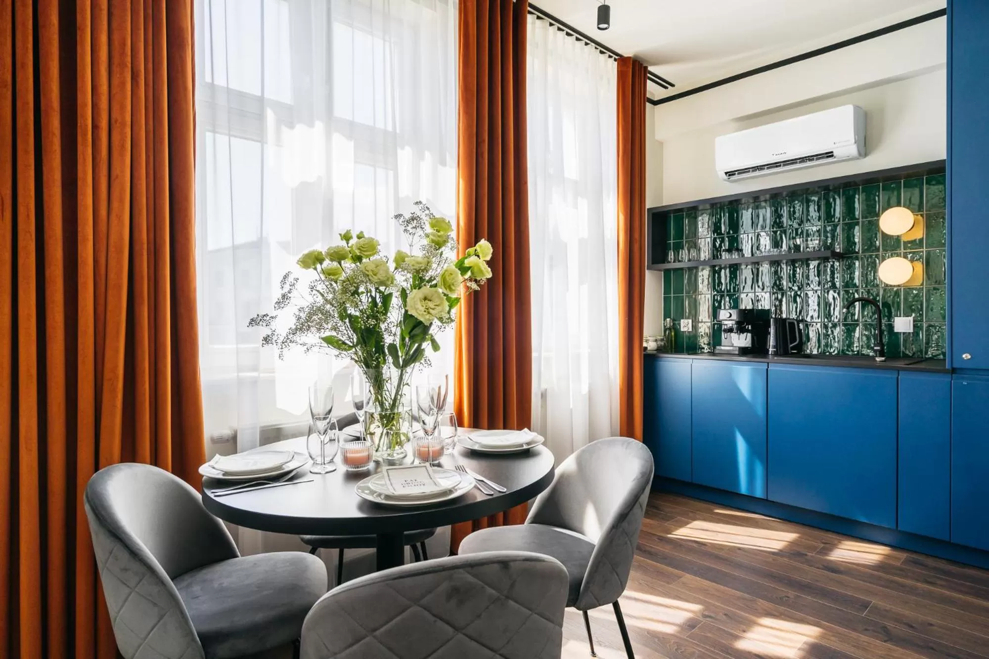 Coffee/tea facilities, Dining Area in Estery12 by Loft Affair
