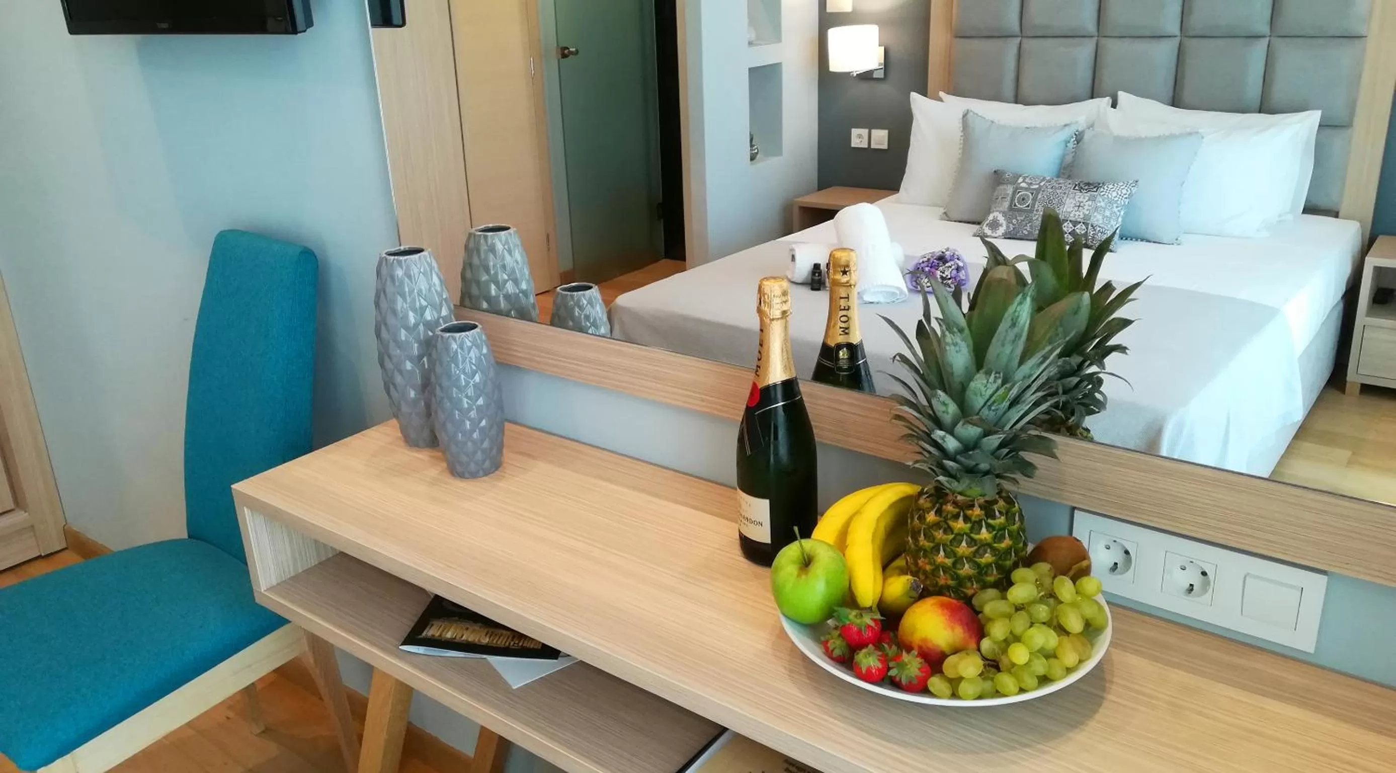 Bedroom in Hotel Thissio