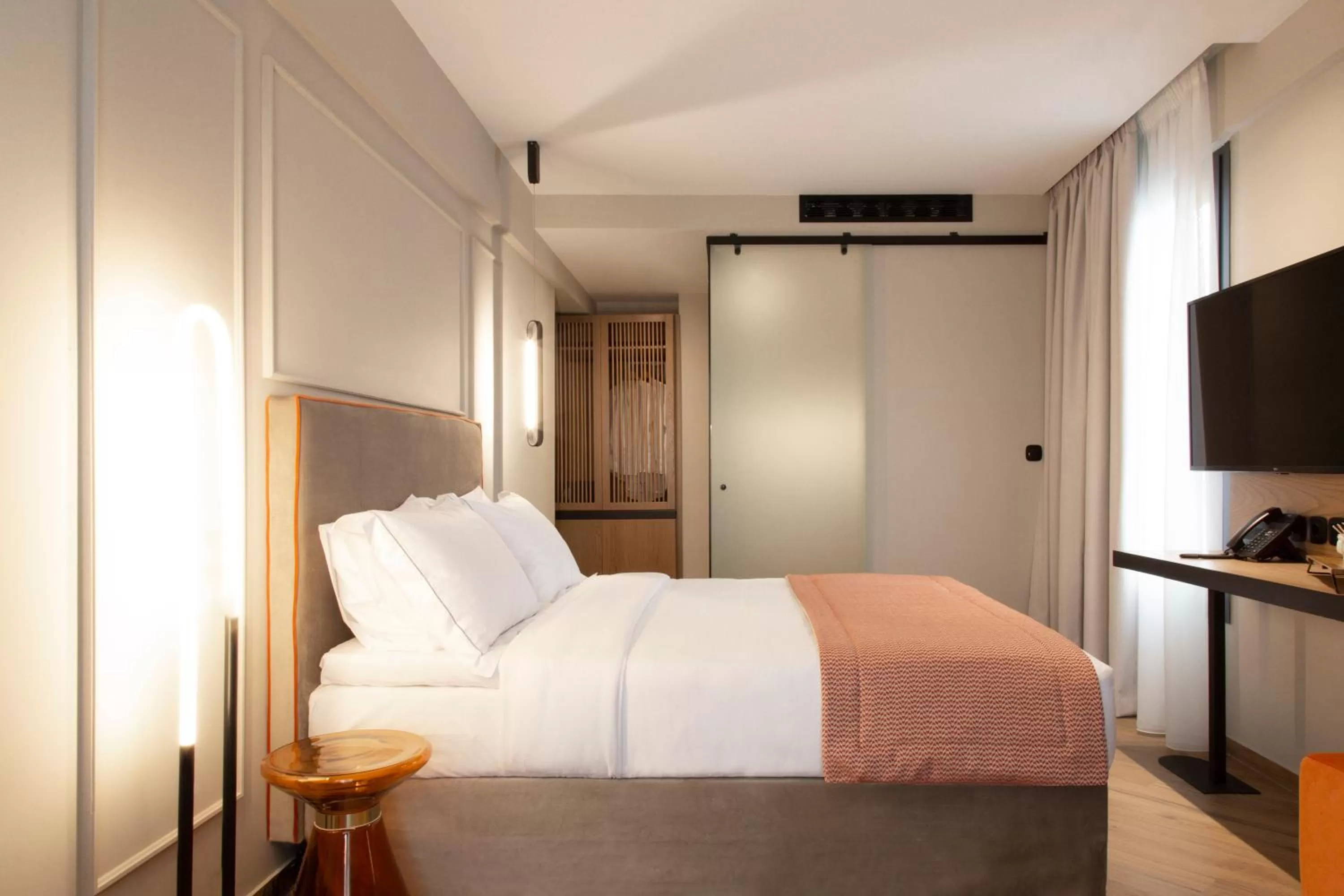 Bedroom, Bed in 1910 Lifestyle Hotel