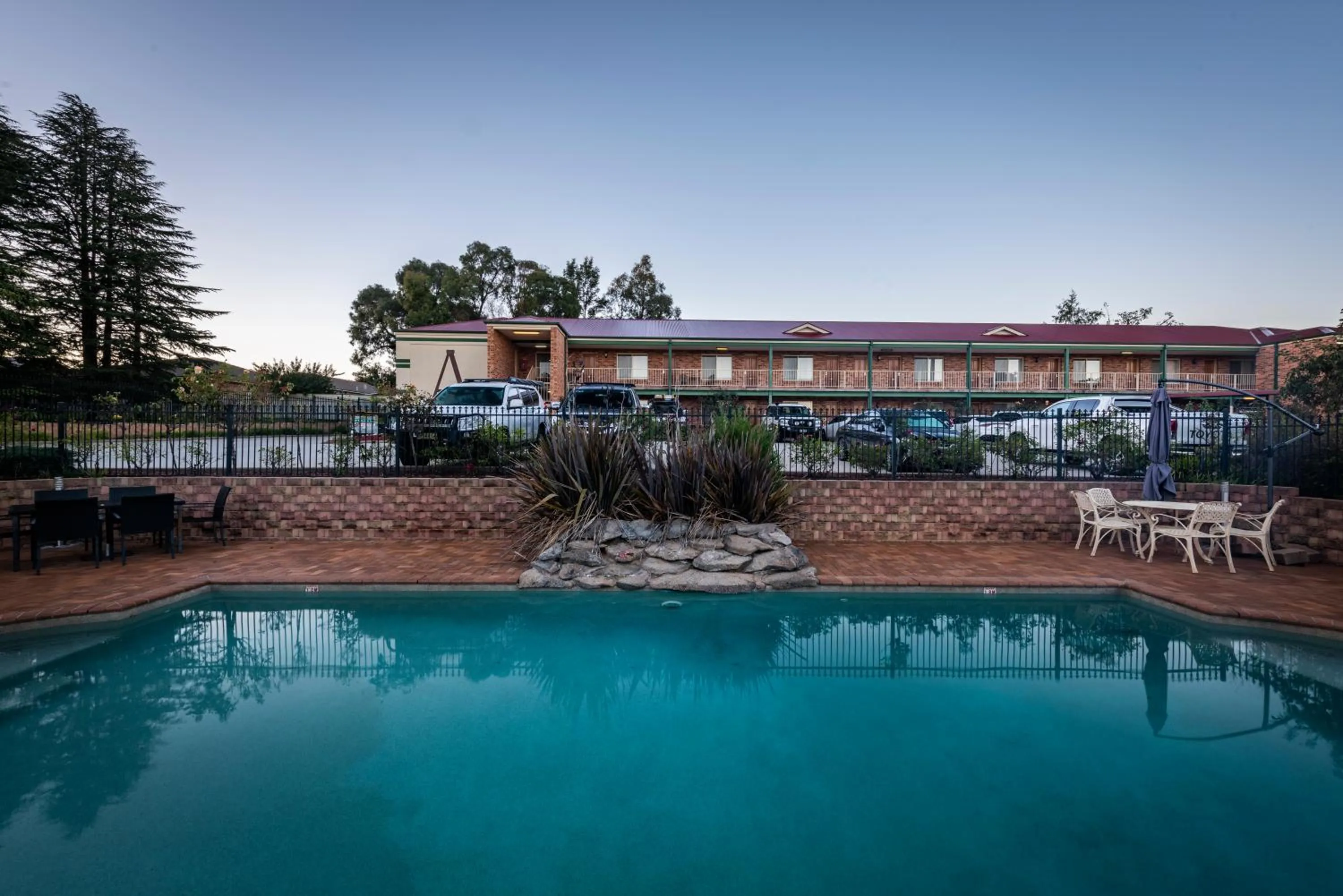Swimming pool in Best Western Plus Ambassador Orange