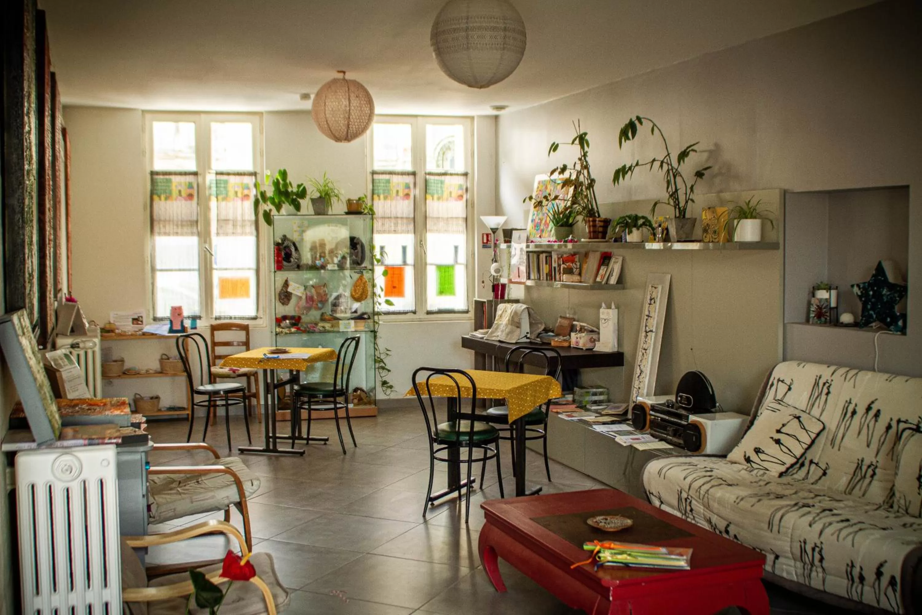 Lounge or bar in La Belle Etoile