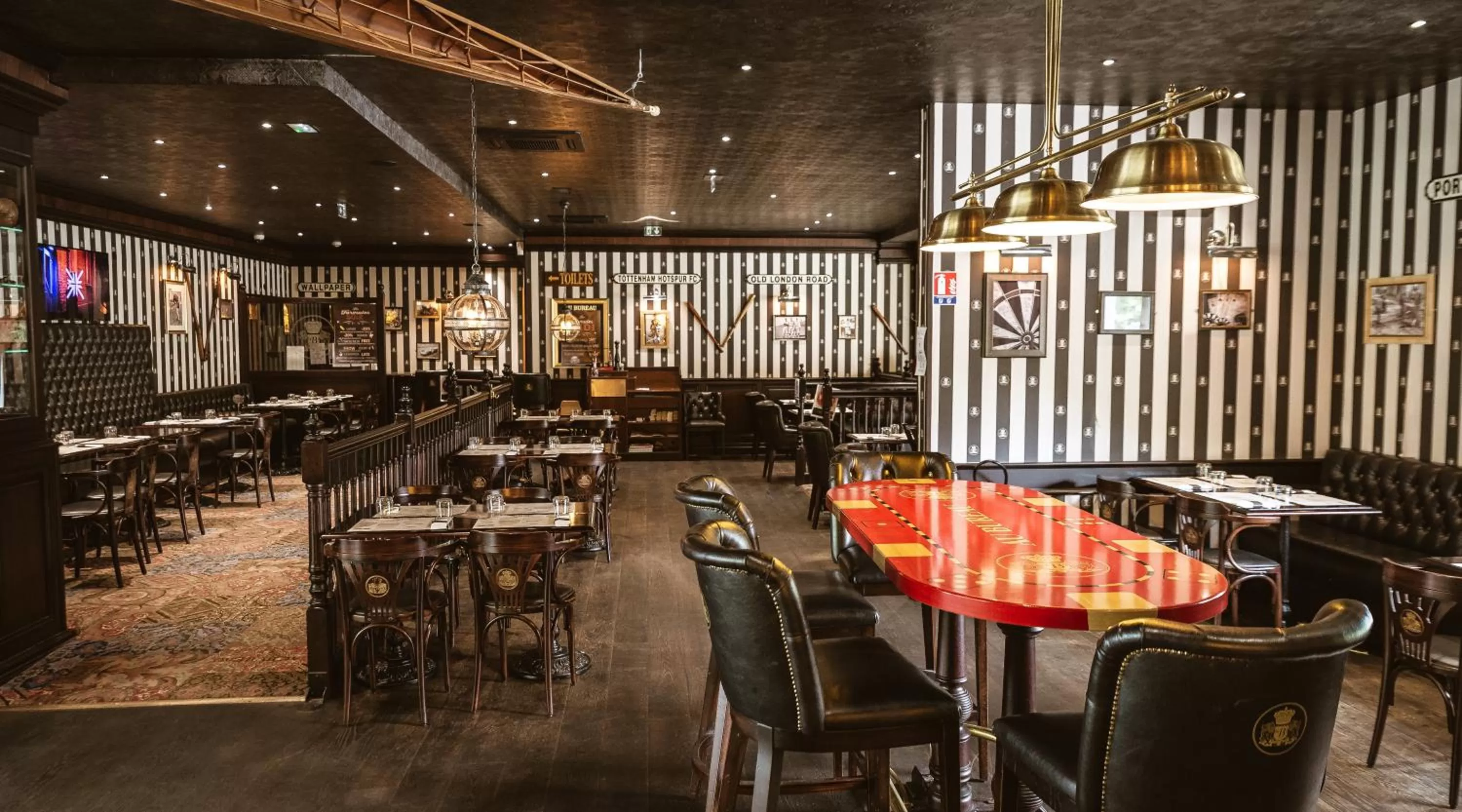 Restaurant/places to eat in Mercure Belfort Centre