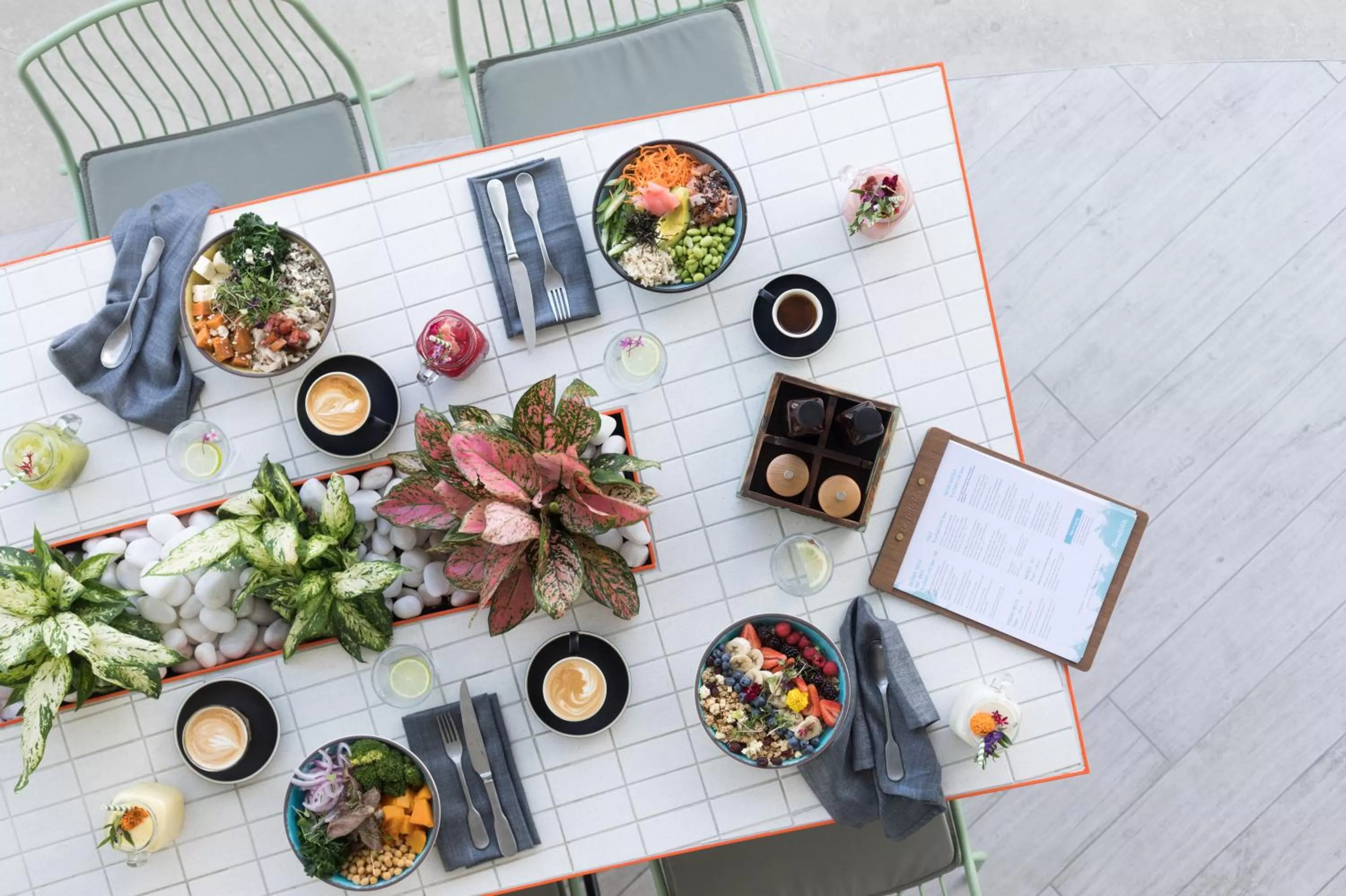 Restaurant/places to eat in Crystalbrook Riley