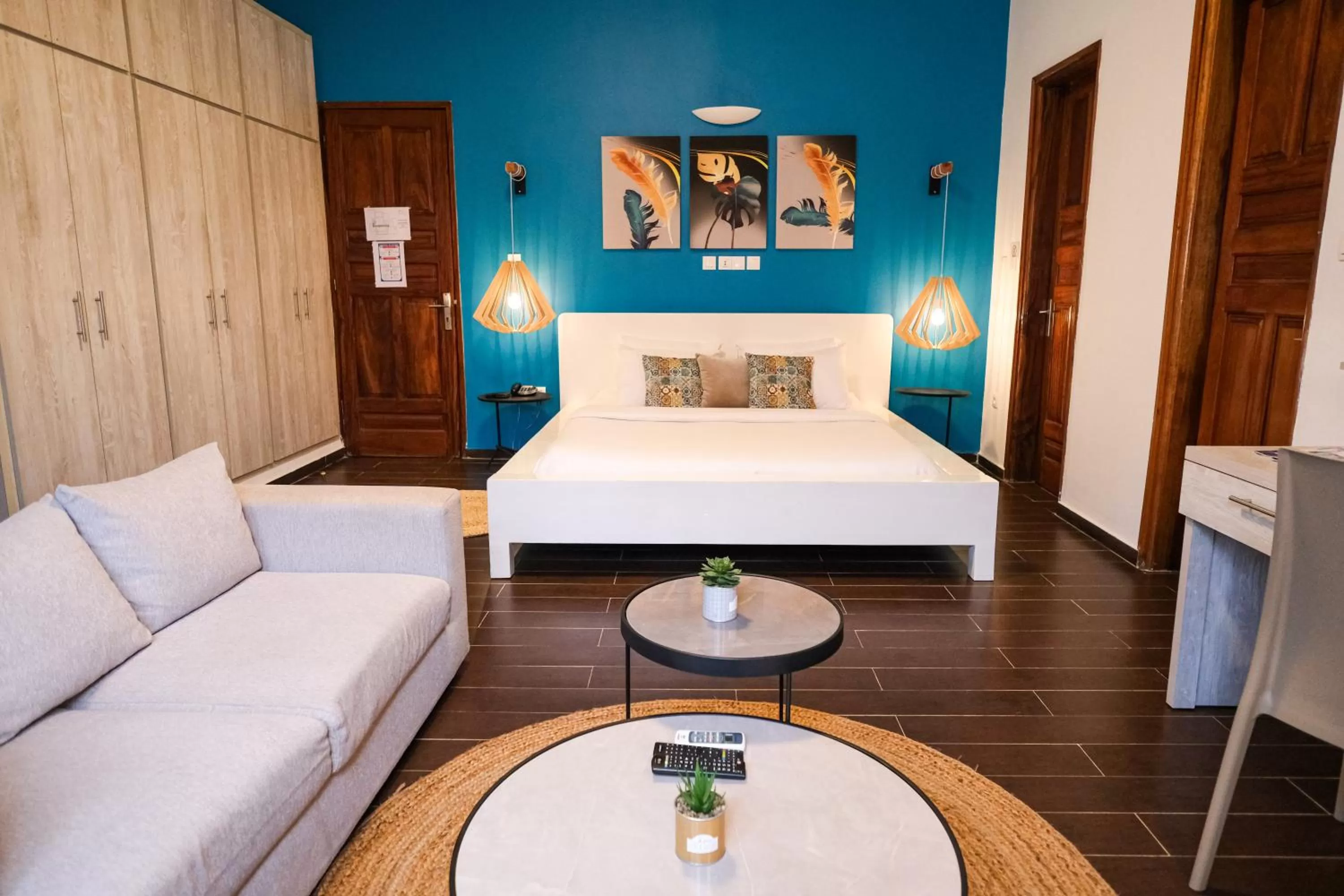 Bedroom, Seating Area in Villa Ayaba