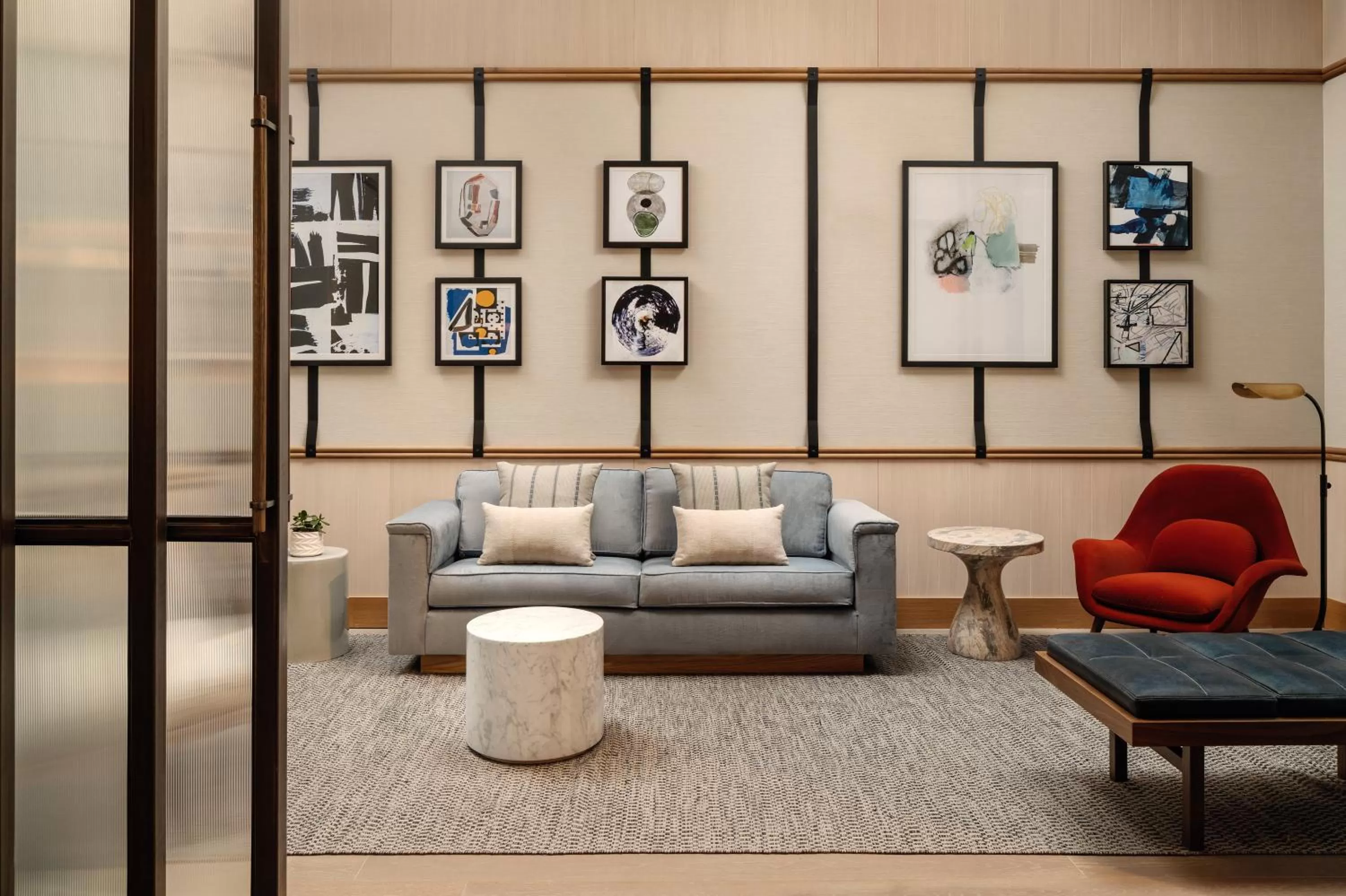 Seating area in Arlo Midtown