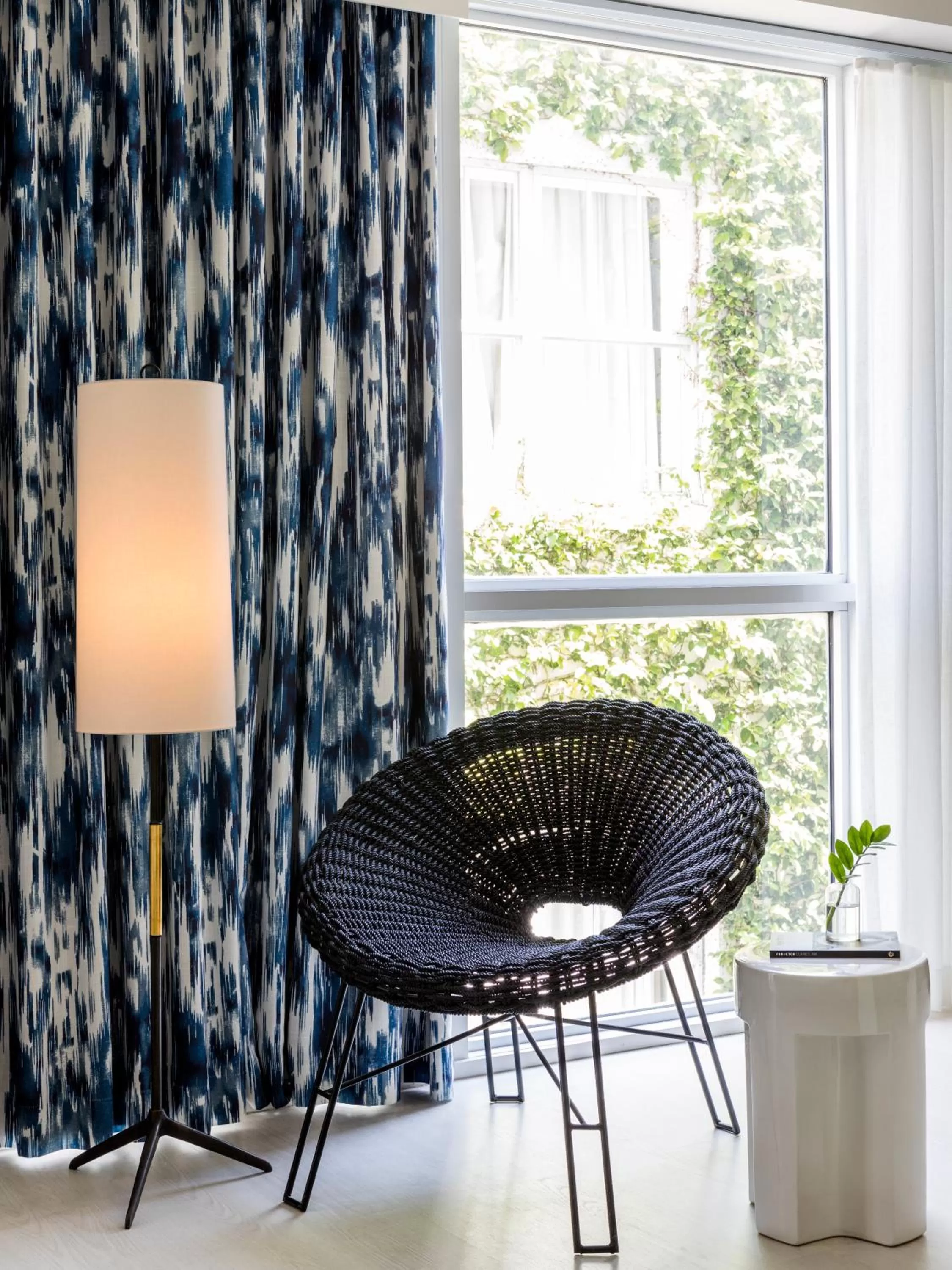 Photo of the whole room in Kimpton Angler’s Hotel South Beach by IHG