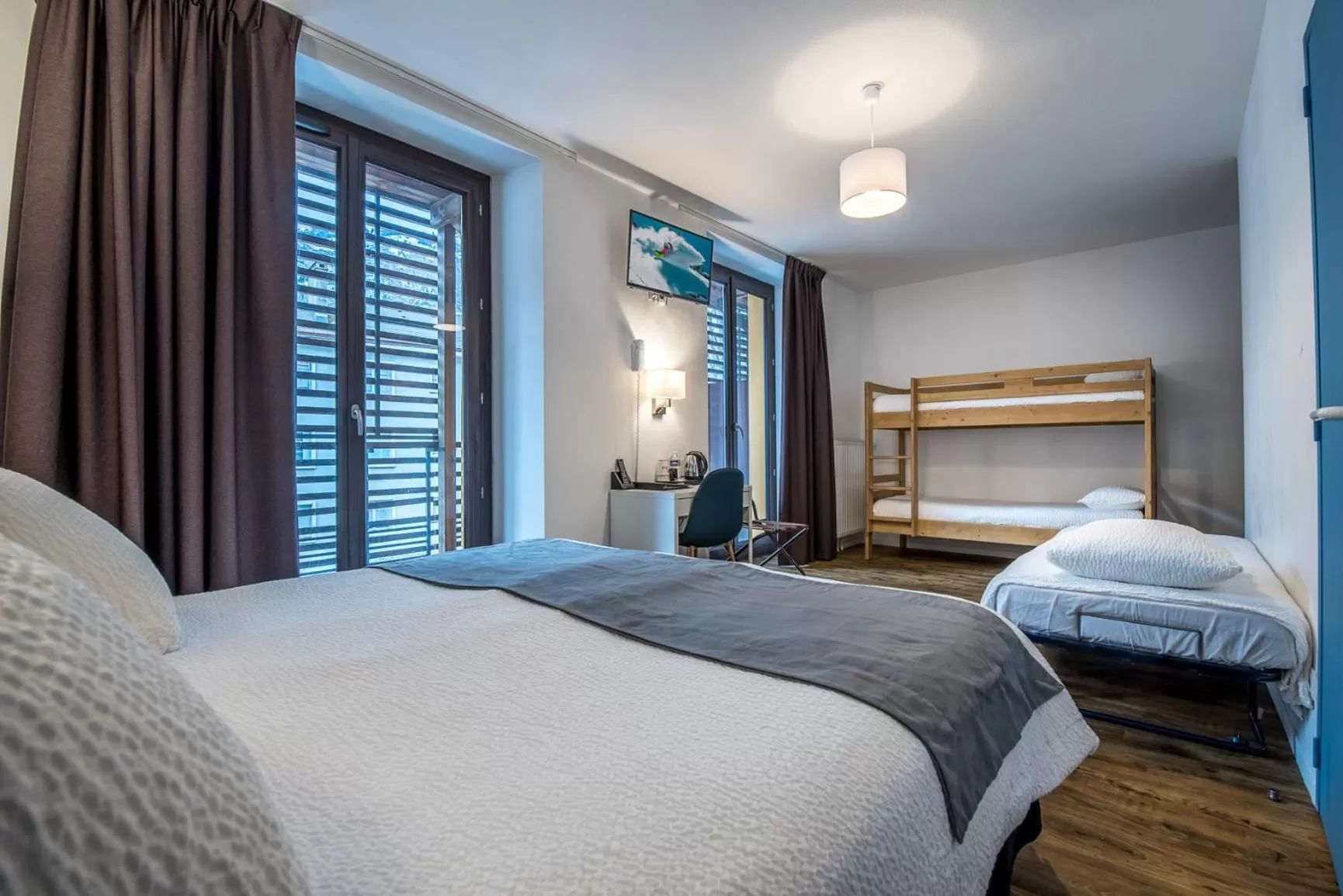 Bed in Hôtel Le Marintan