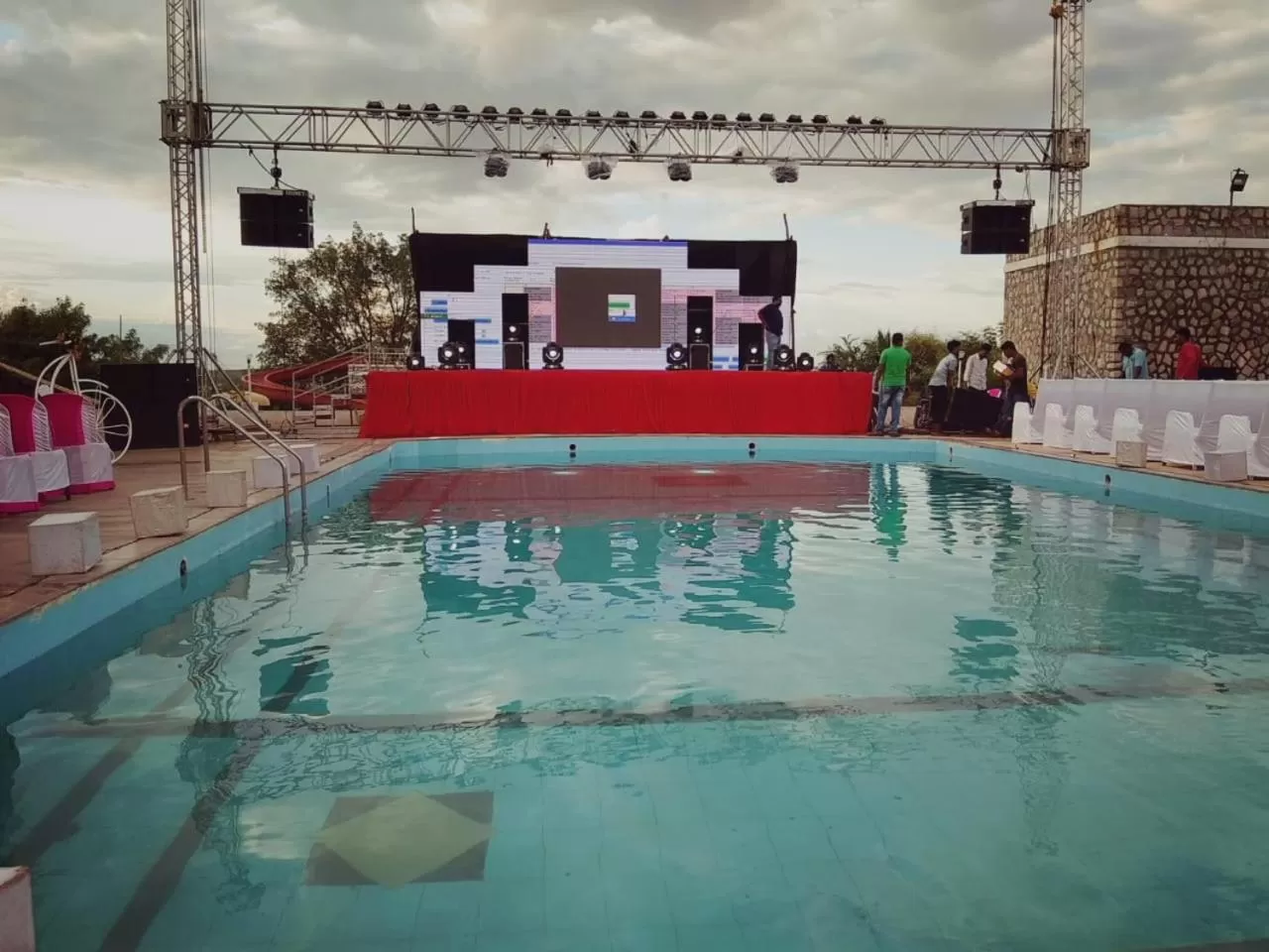 Swimming pool in Kanthi Resorts Badami