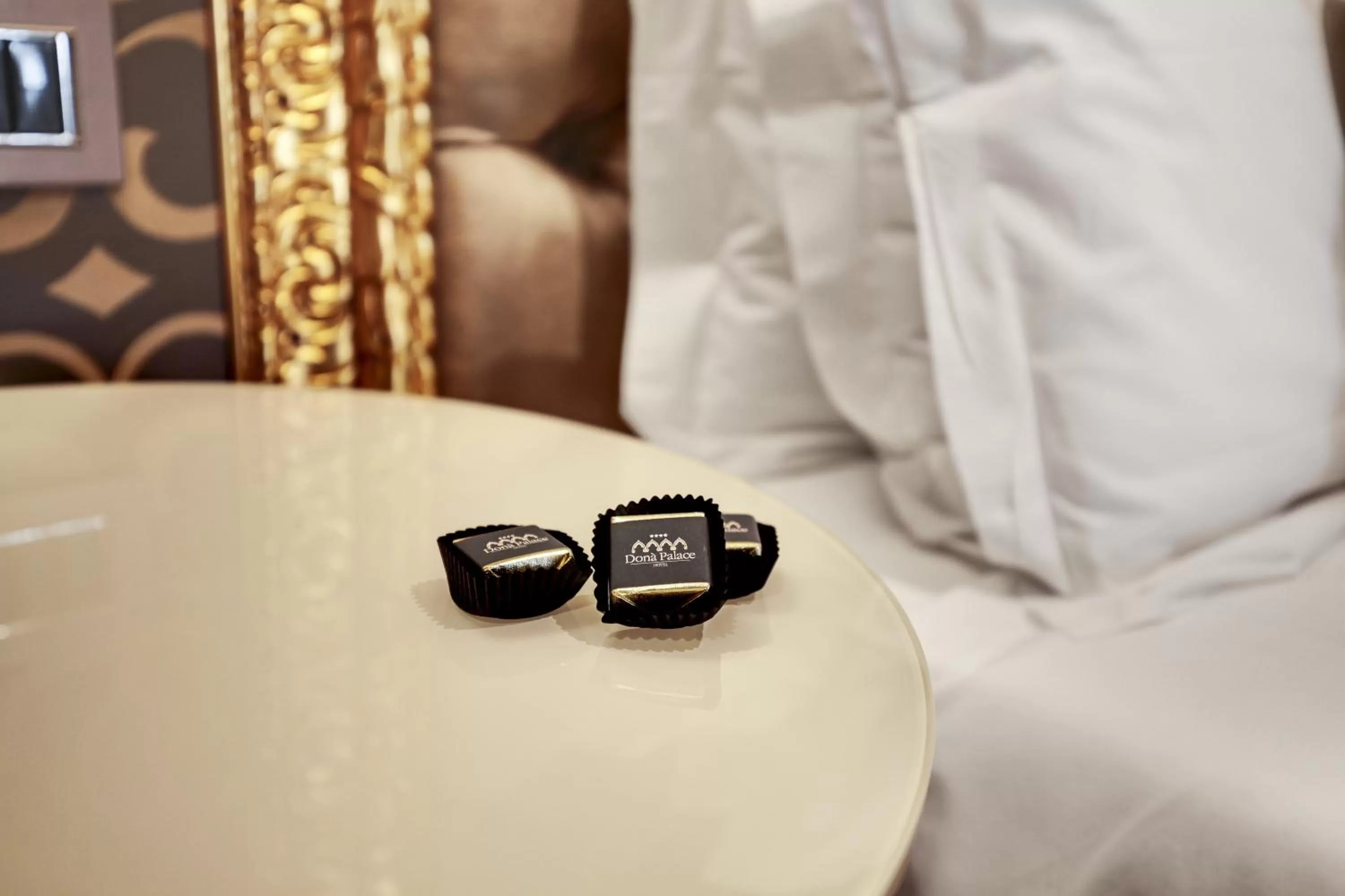 Decorative detail, Bed in Hotel Donà Palace