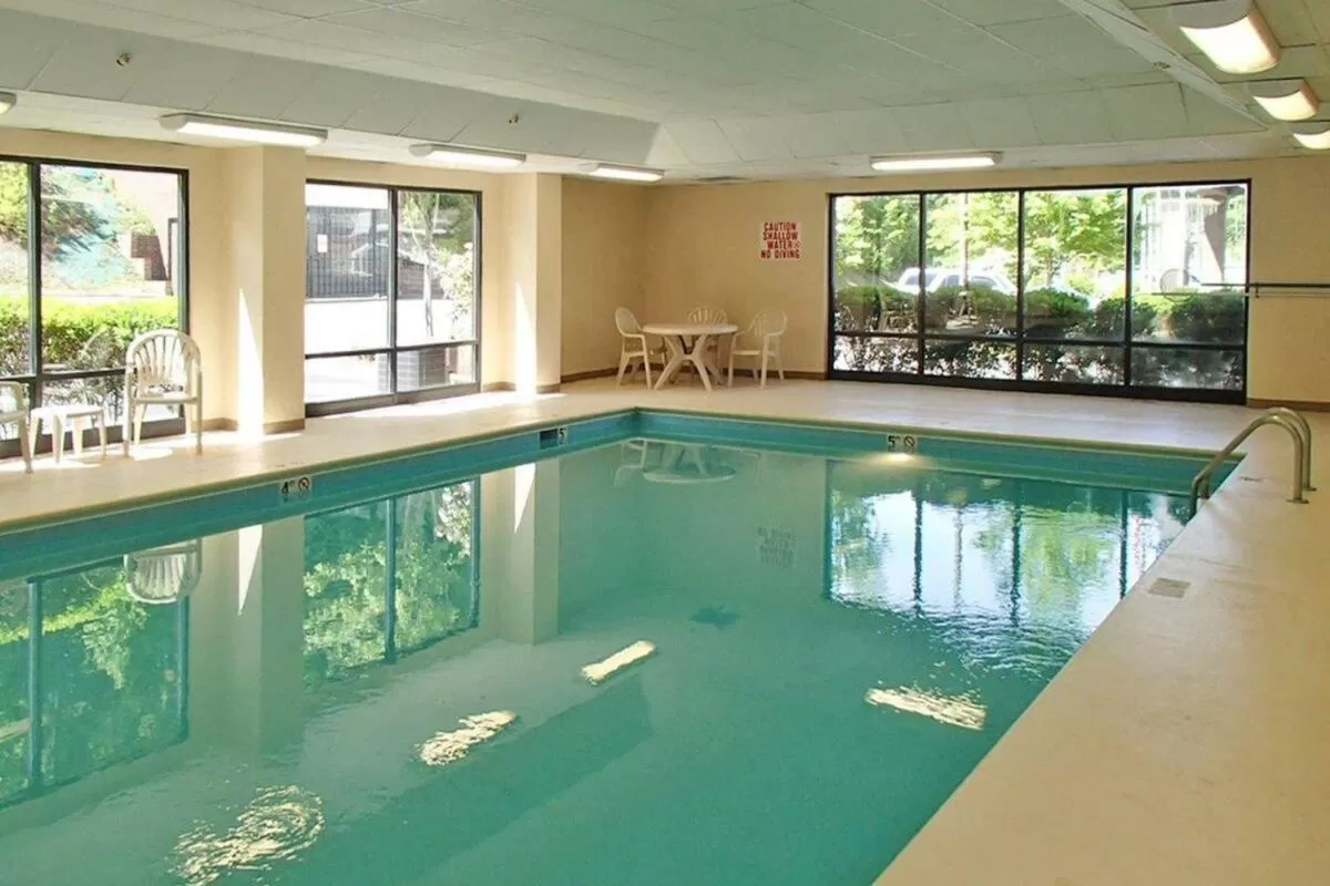 Swimming pool in Quality Inn & Suites Boone - University Area