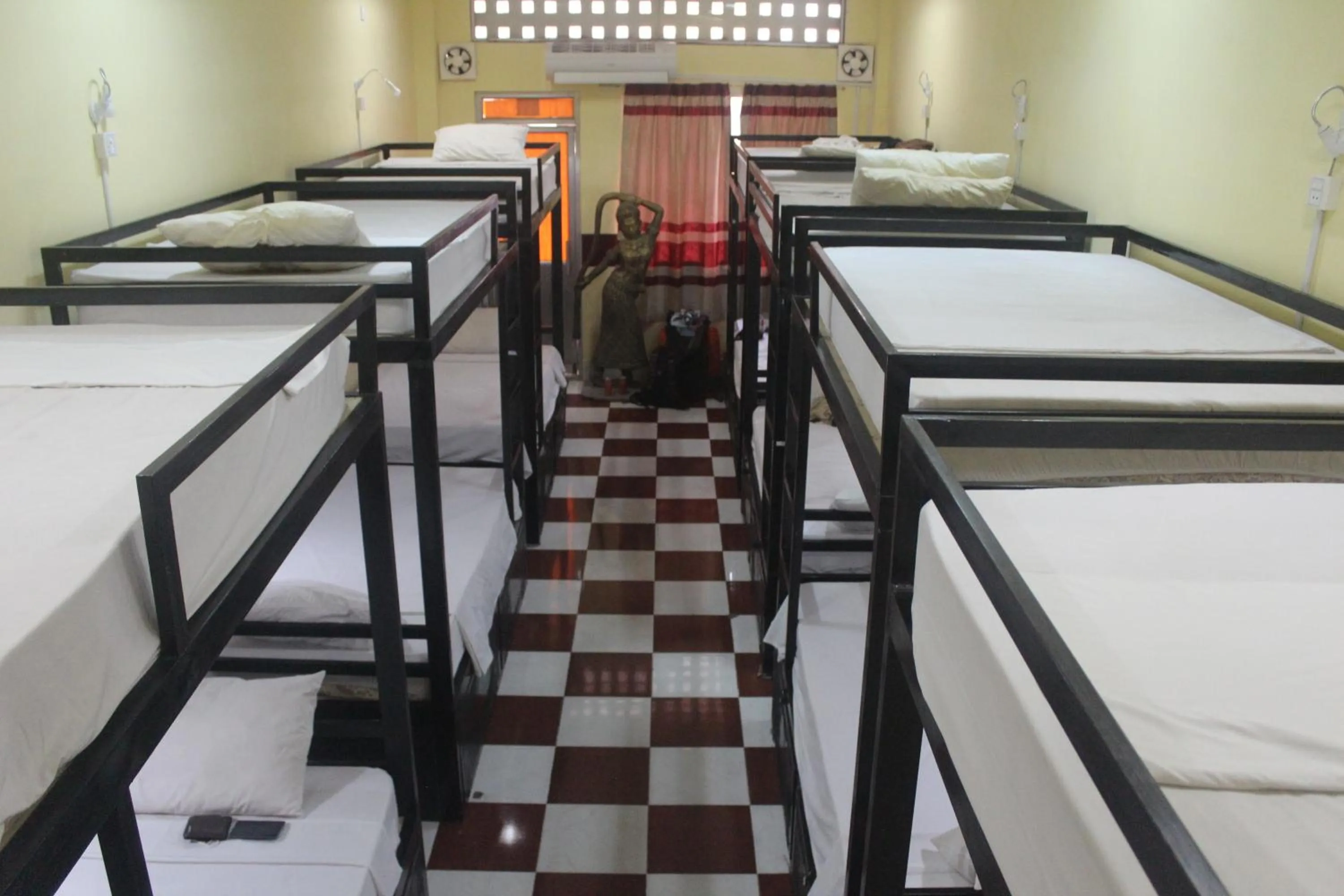 Bed in The Local - Riverside