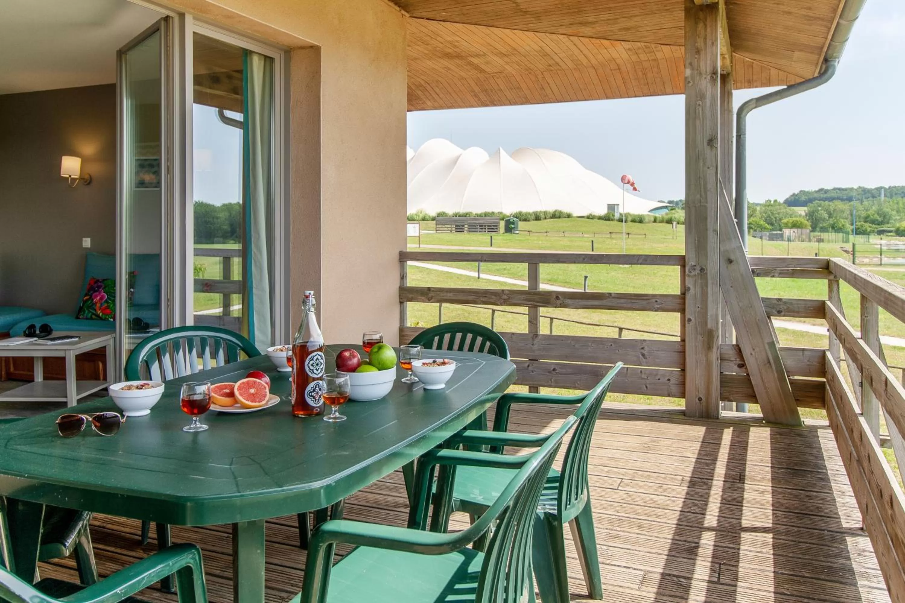 Patio in Résidence Pierre & Vacances Les Rives de la Seugne