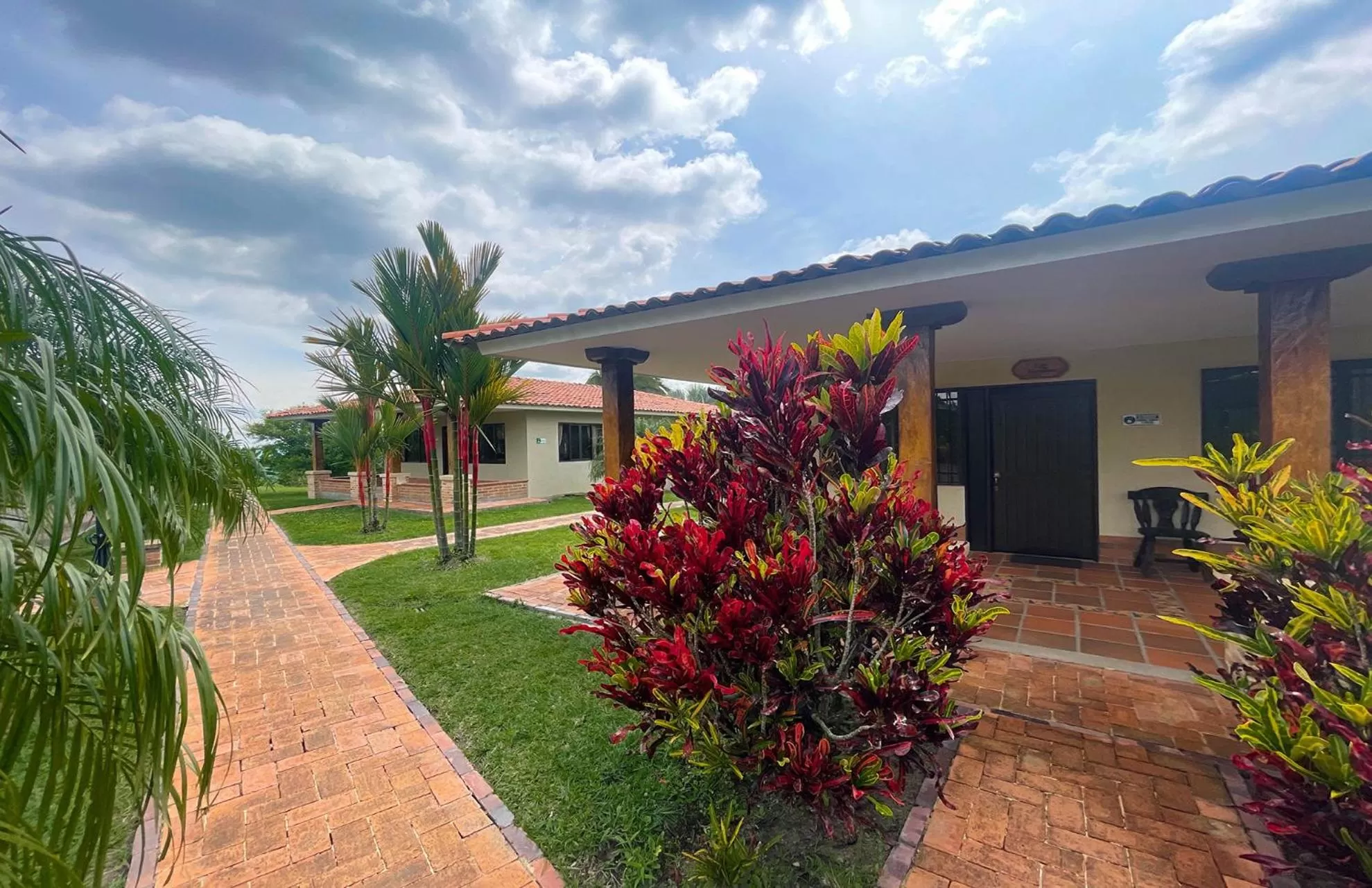 Property building in La Victoria Hotel Campestre