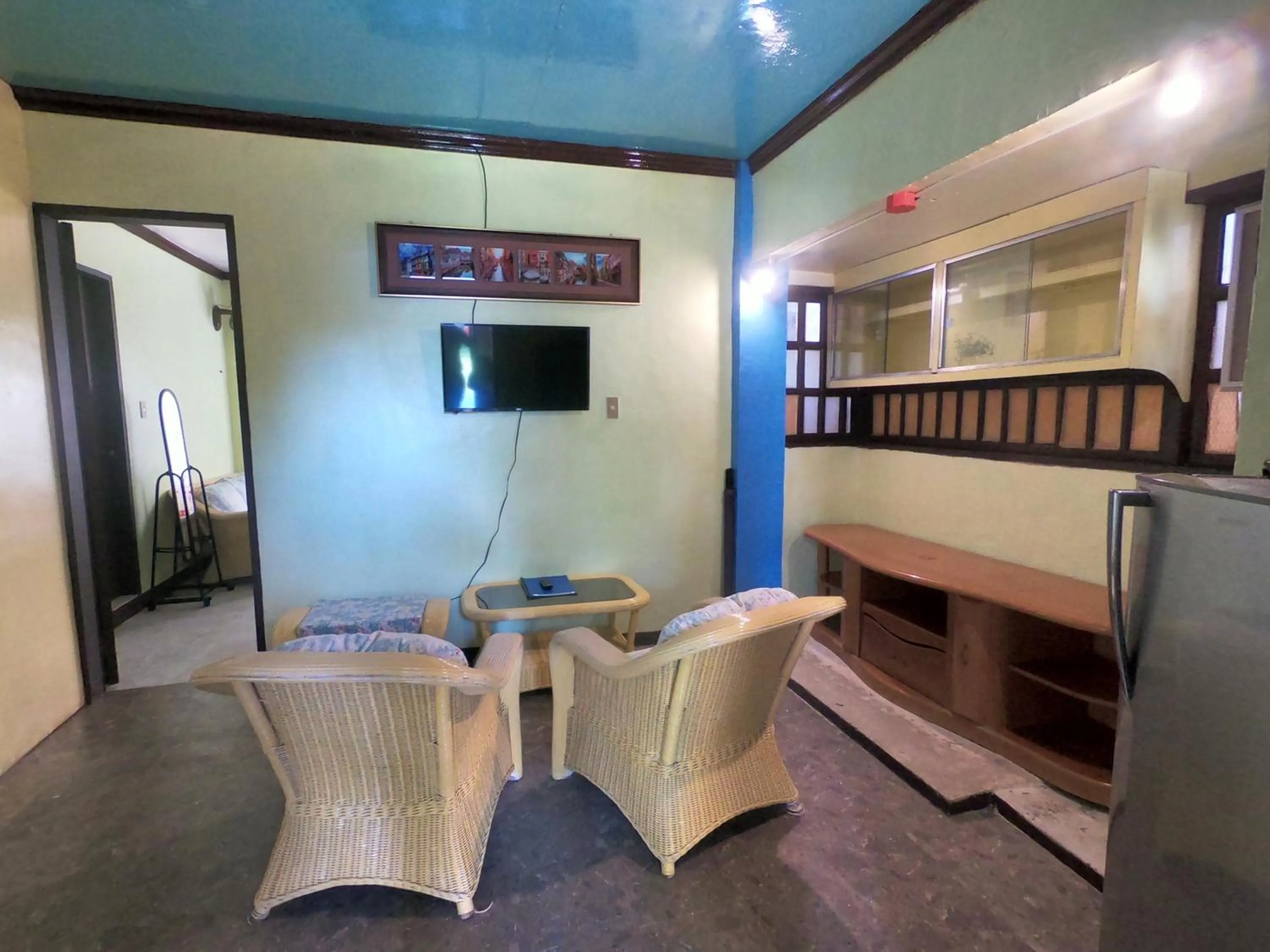Bed in Bohol Sea Breeze Cottages and Resort