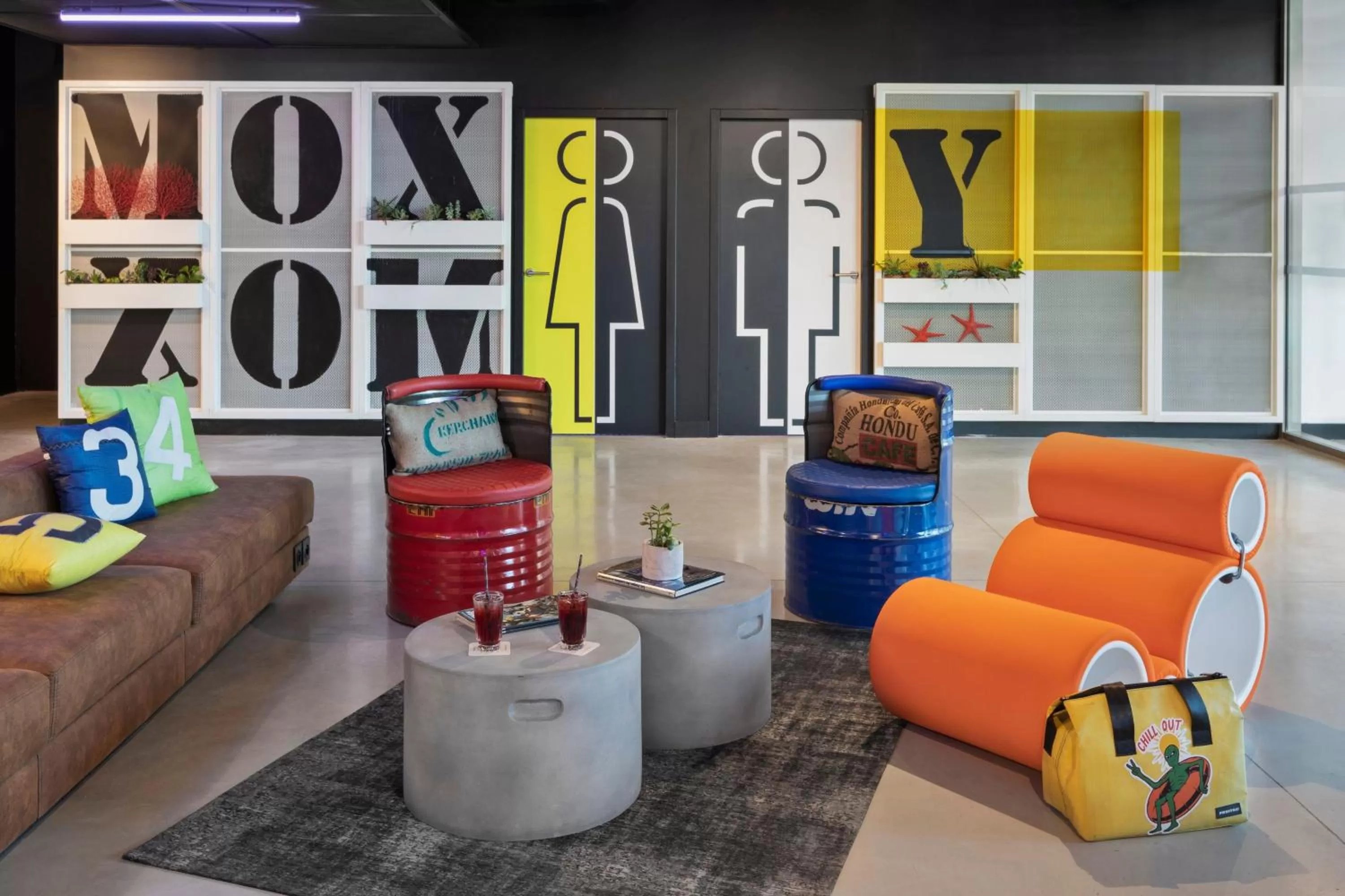 Lobby or reception in Moxy La Ciotat