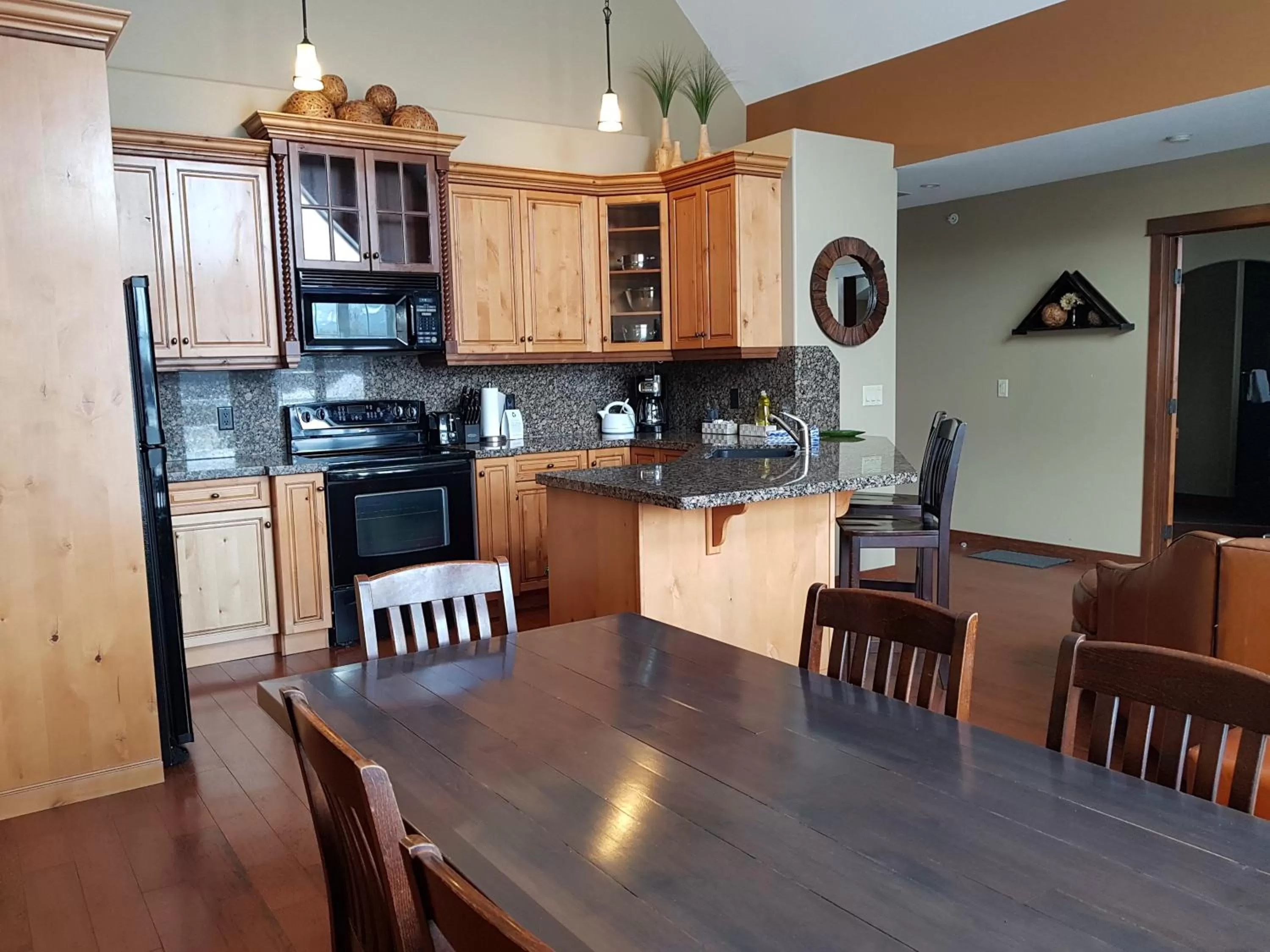 Kitchen or kitchenette in PRC Annex - Pet Friendly
