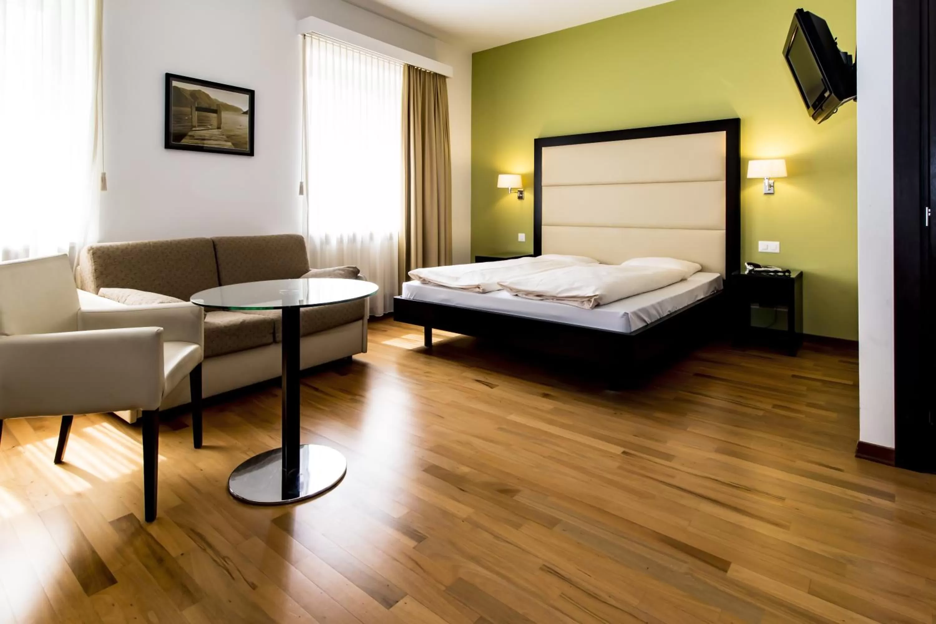 Day, Bed in Enjoy 1313AG Hotel Touring