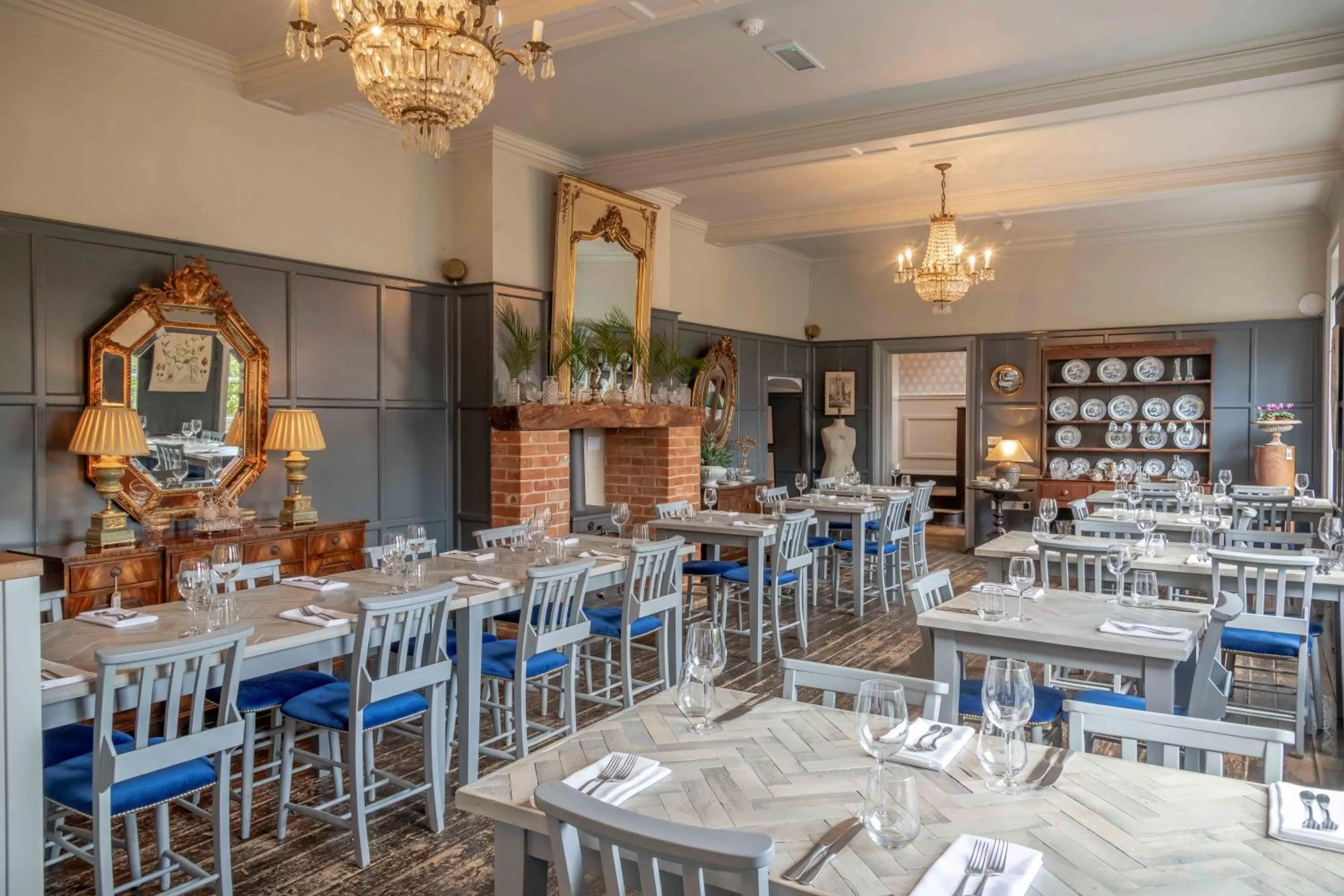 Seating area, Restaurant/Places to Eat in The Dial House