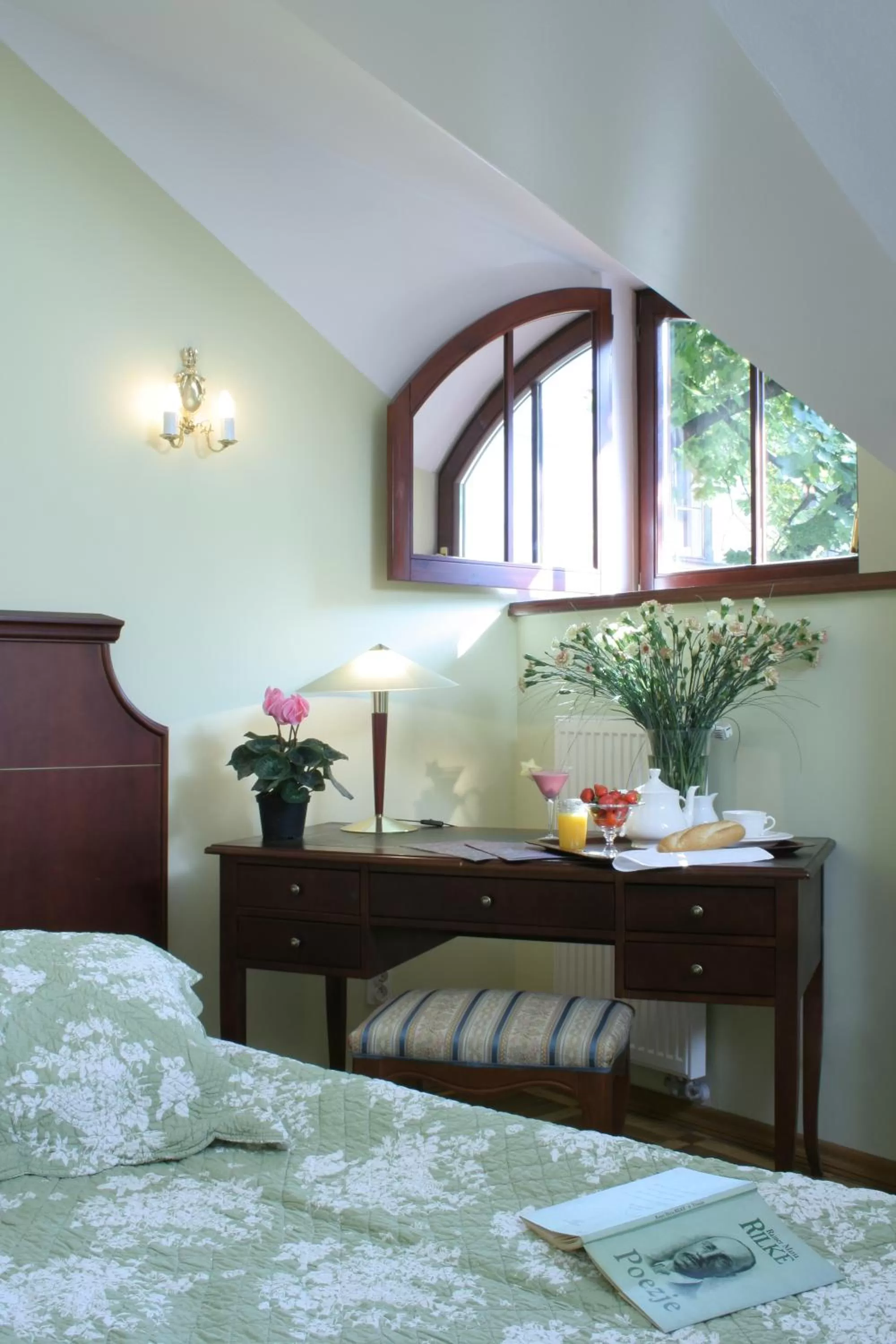 Bed in Hotel Maltański