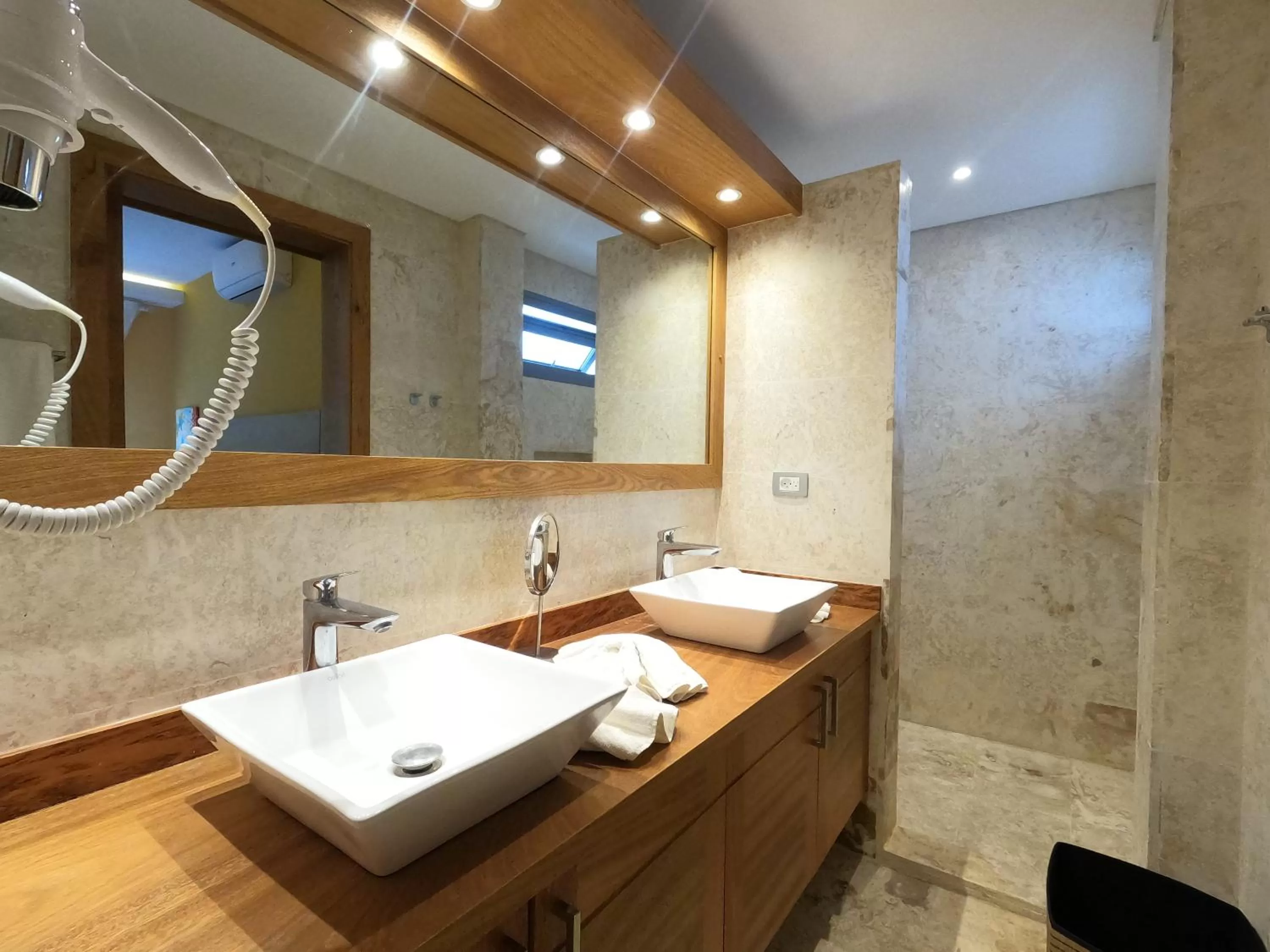 Bathroom in Nicole ApartHotel