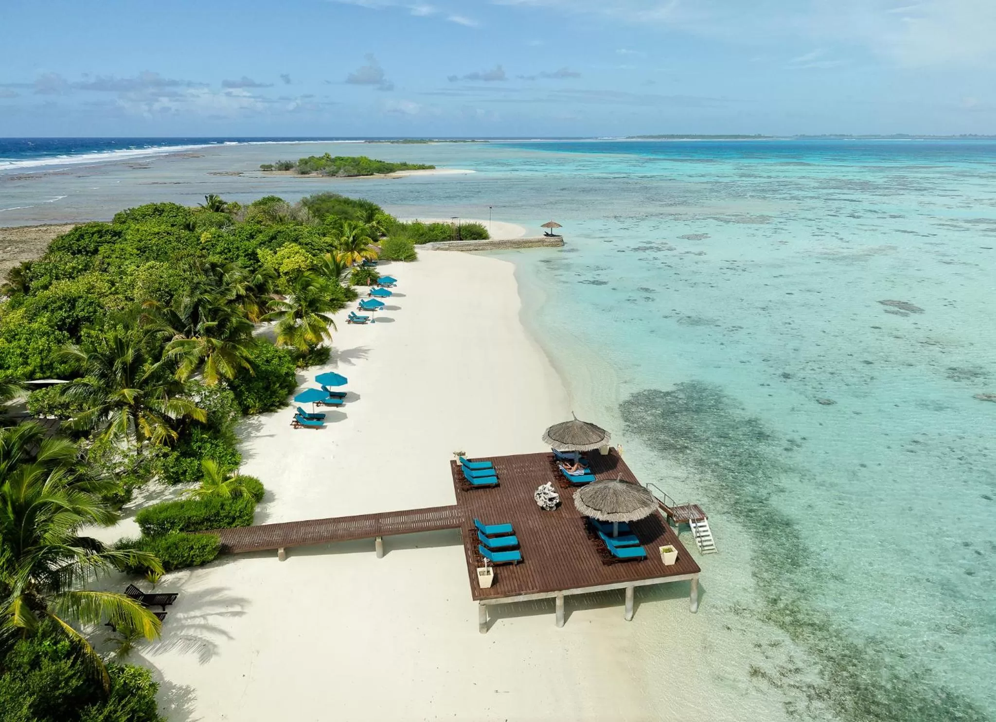 Day in Canareef Resort Maldives