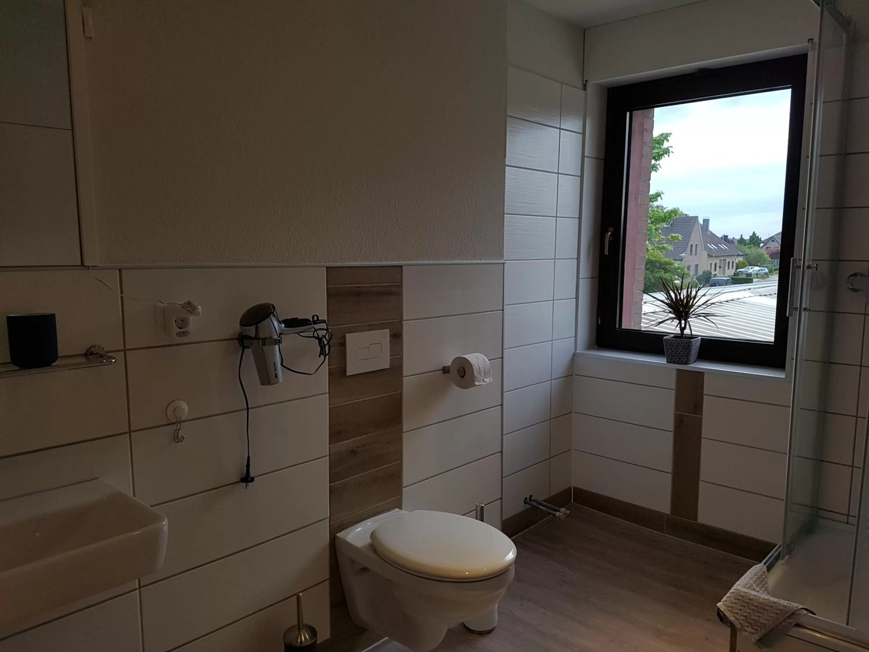 Bathroom in Landgasthof Schänzer