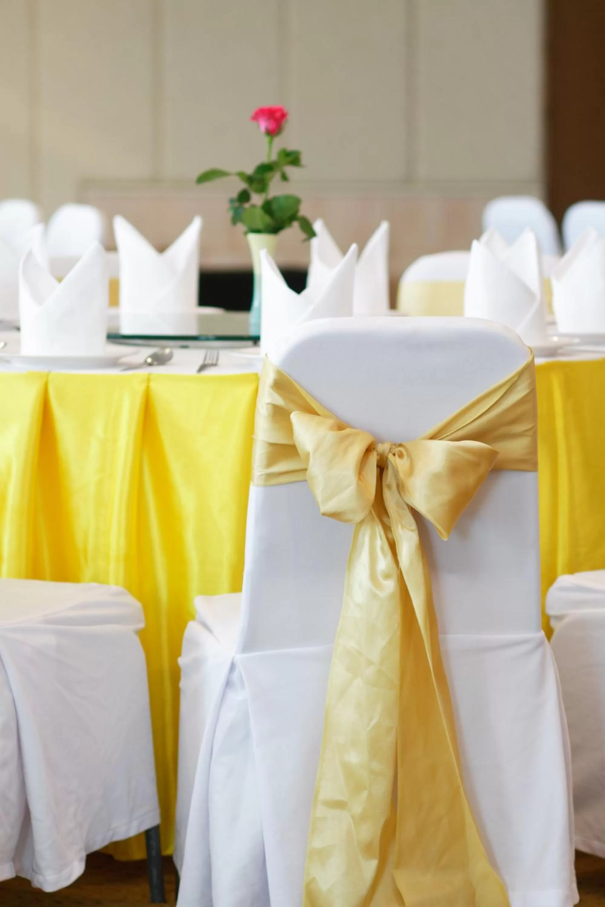 Golden Crown Grand Hotel