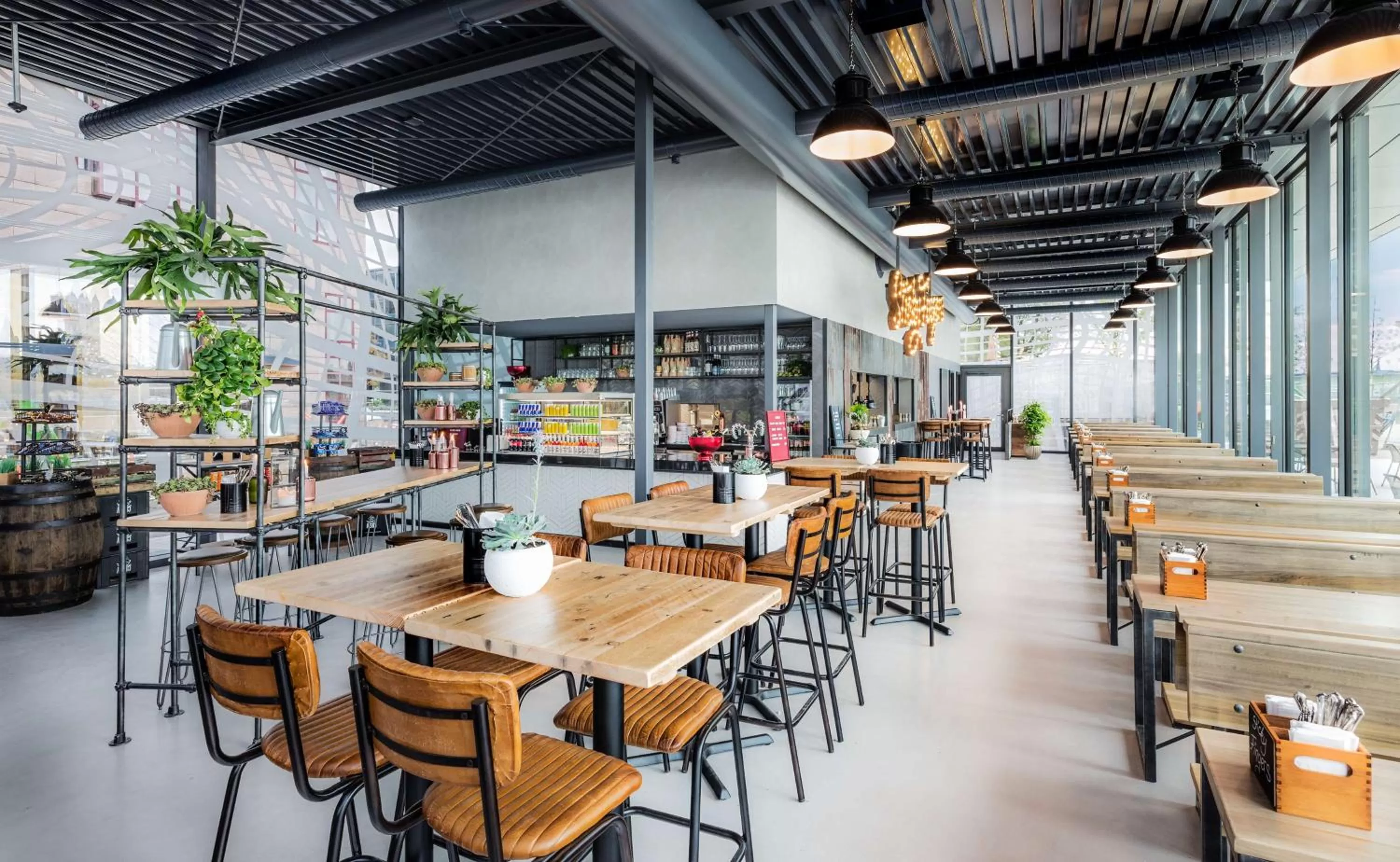 Restaurant/places to eat in Hyatt Regency Köln