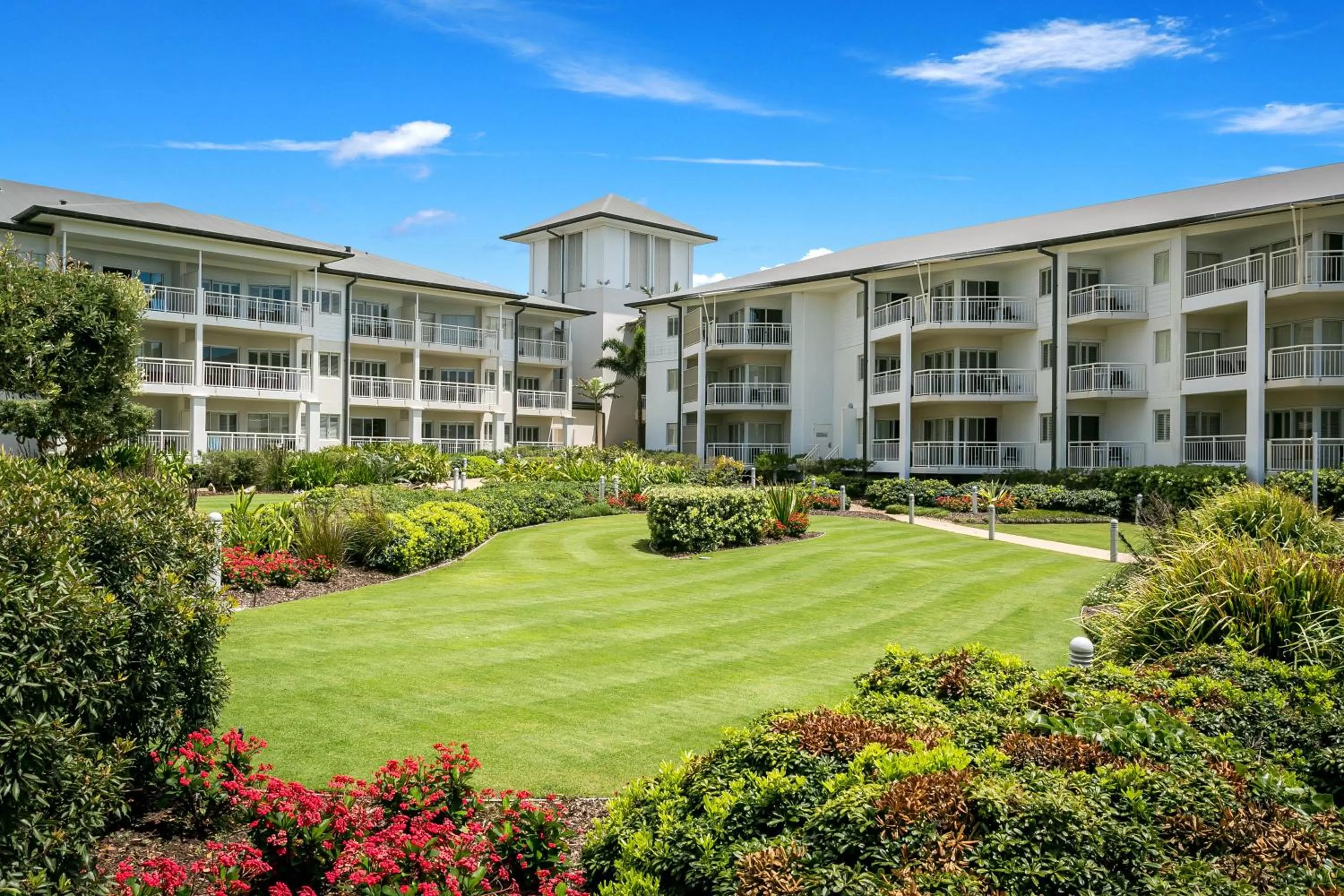 Garden in Mantra on Salt Beach