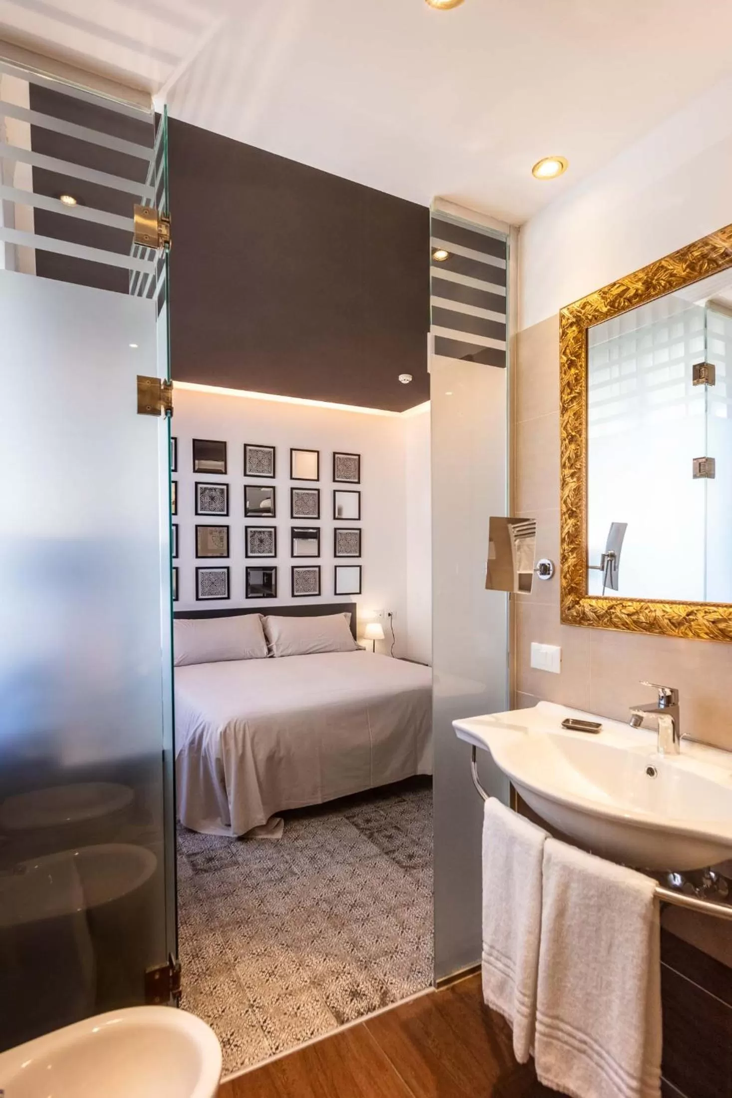 Bed in Art Hotel Ventaglio