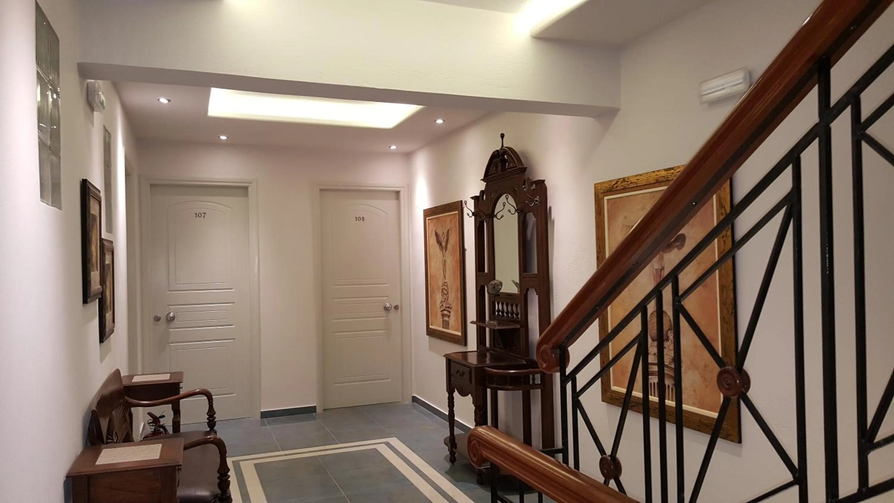 Decorative detail in Hotel Palatia