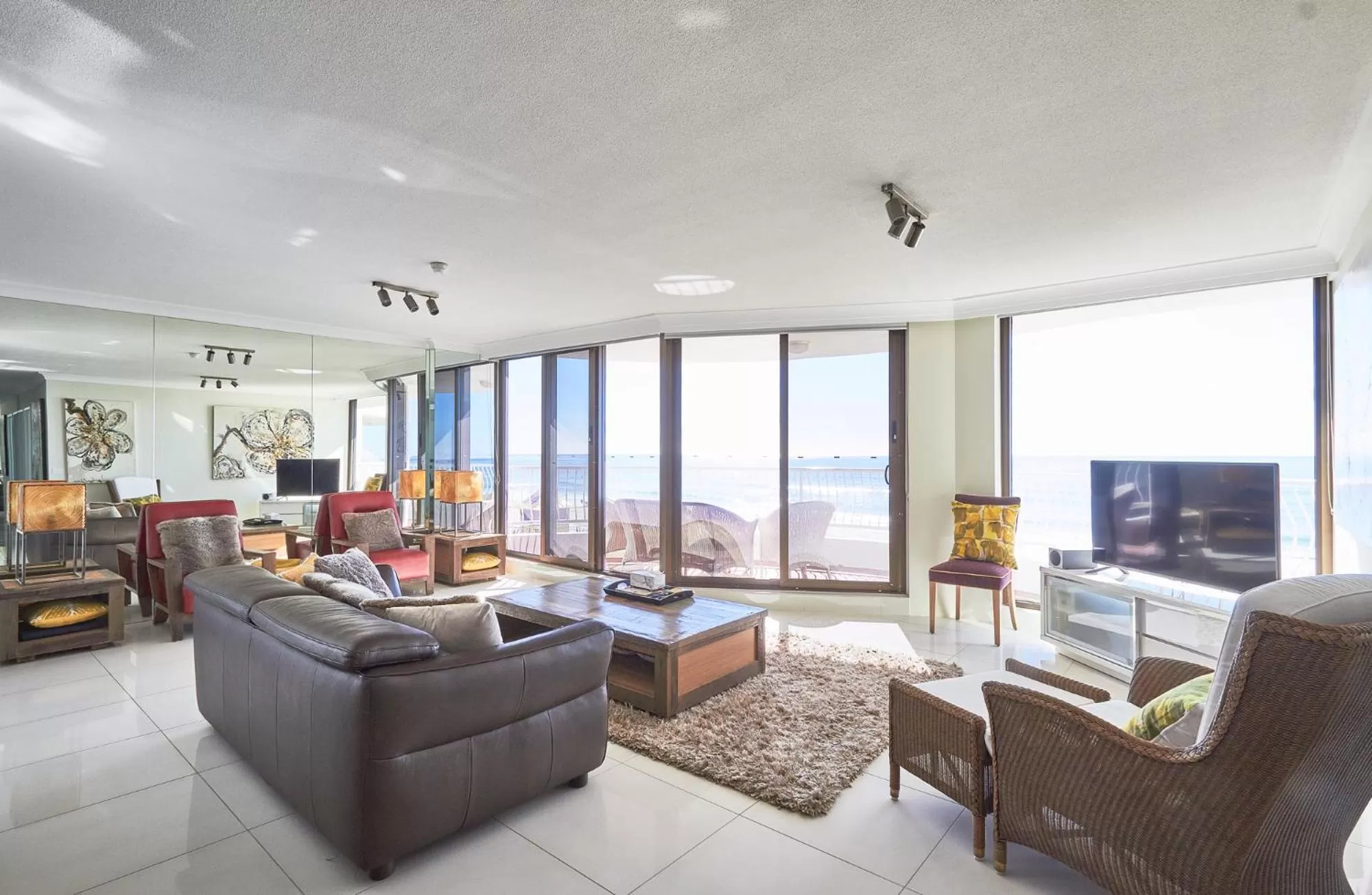 Albatross North Apartments