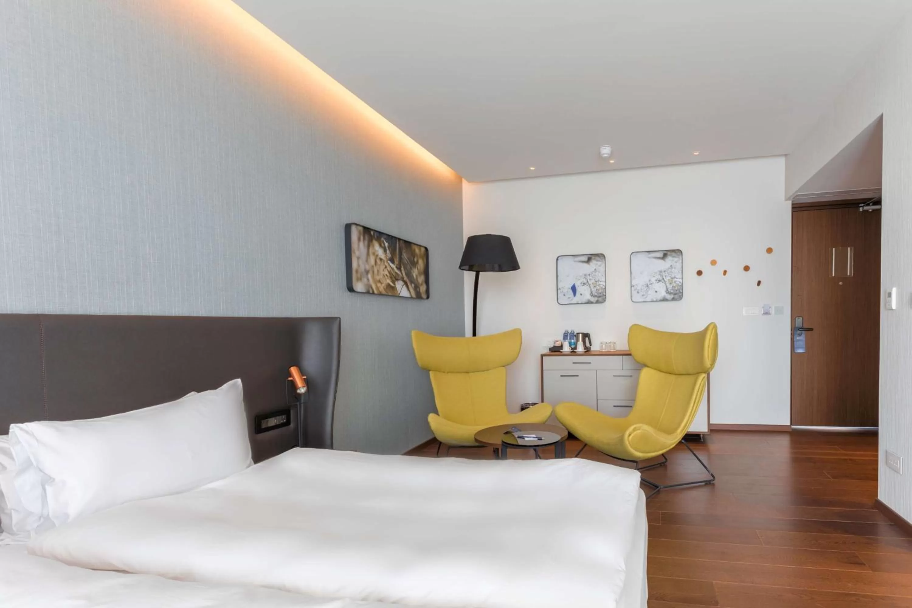 Photo of the whole room, Bed in Radisson Blu Hotel, Larnaca