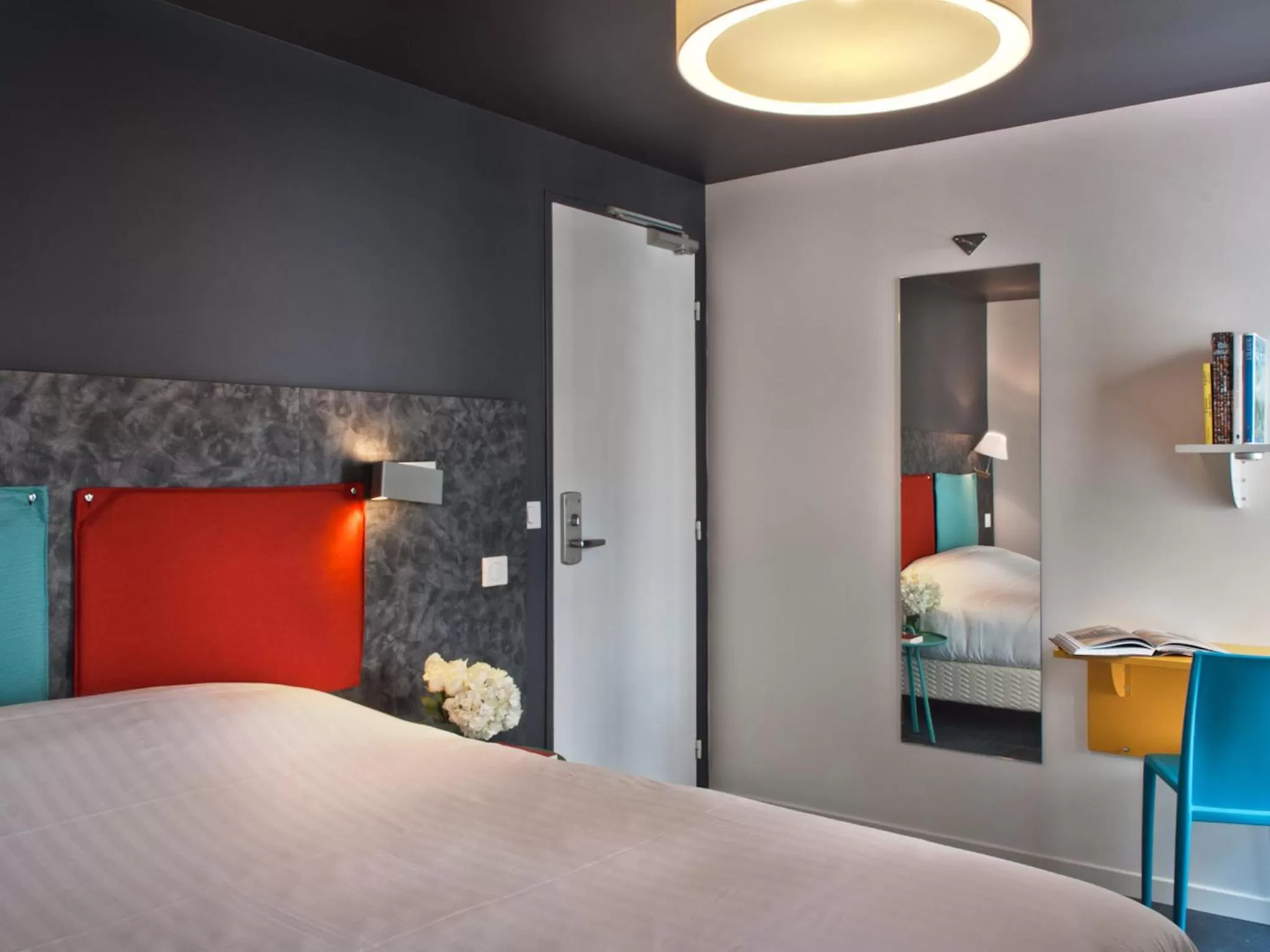 Bed in Hôtel des Métallos