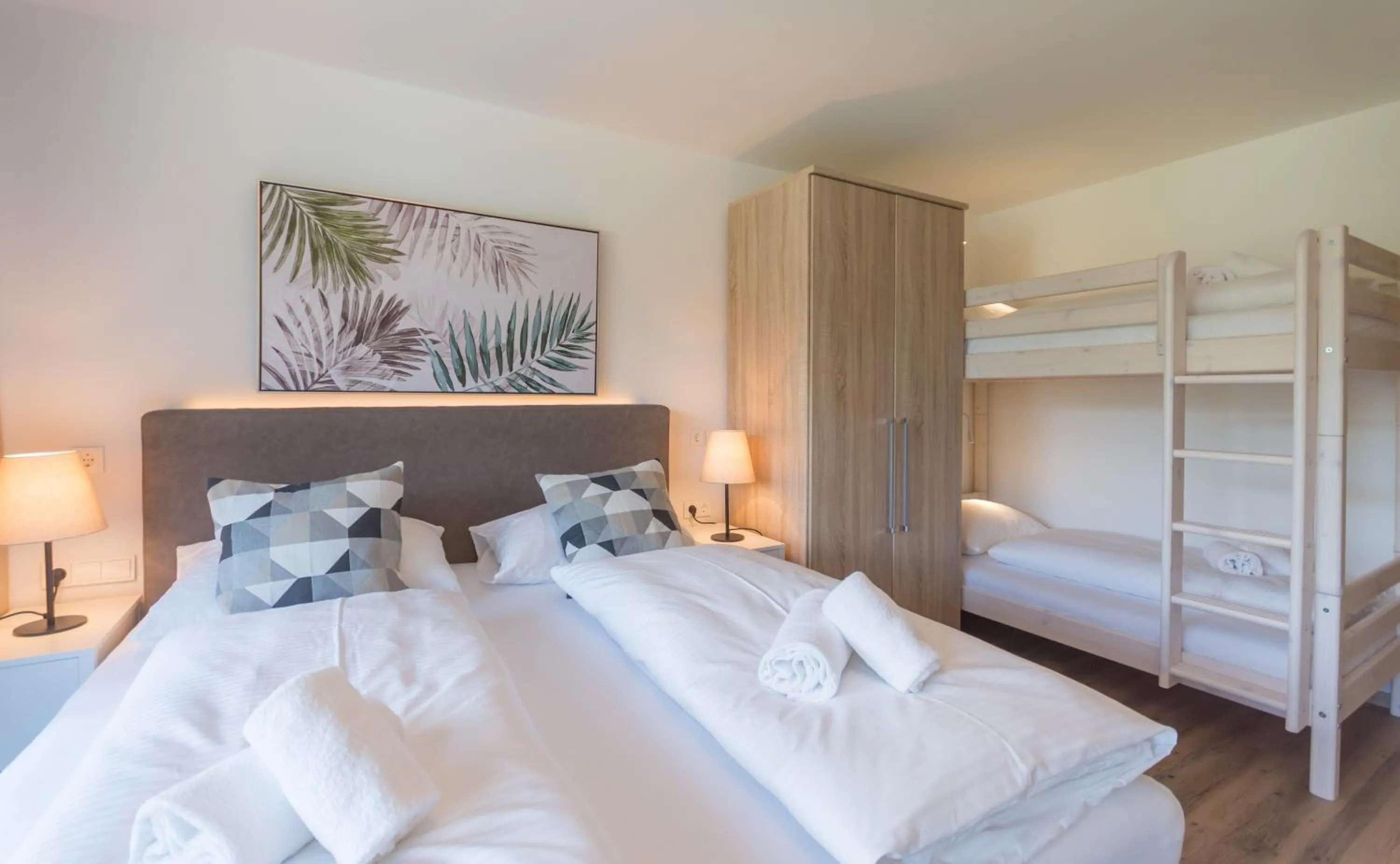 Bedroom, Bed in Schönblick Residence - Absolut Alpine Apartments