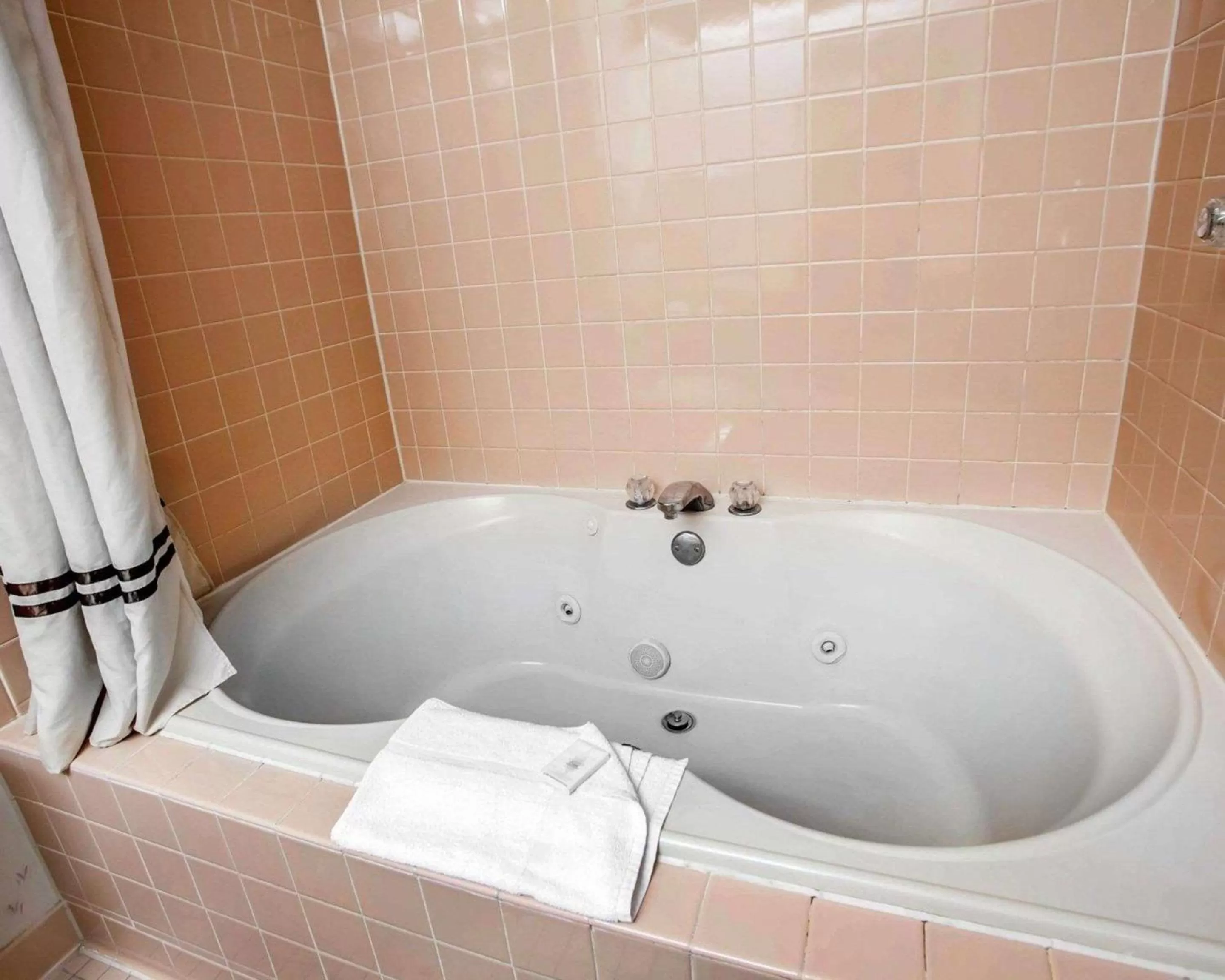 Bedroom in Quality Inn Arcola