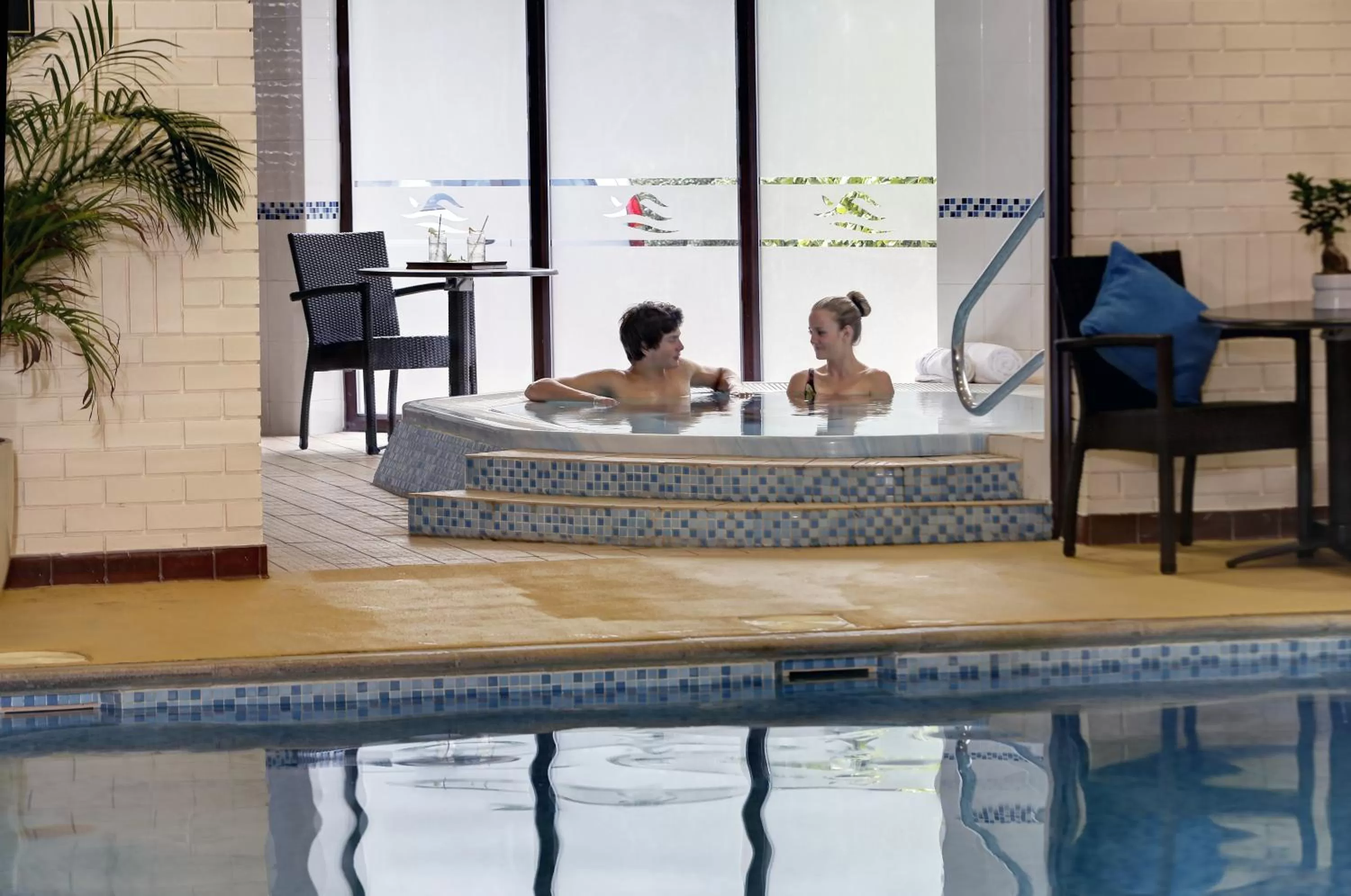 Swimming pool in Best Western Plus Ullesthorpe Court Hotel & Golf Club