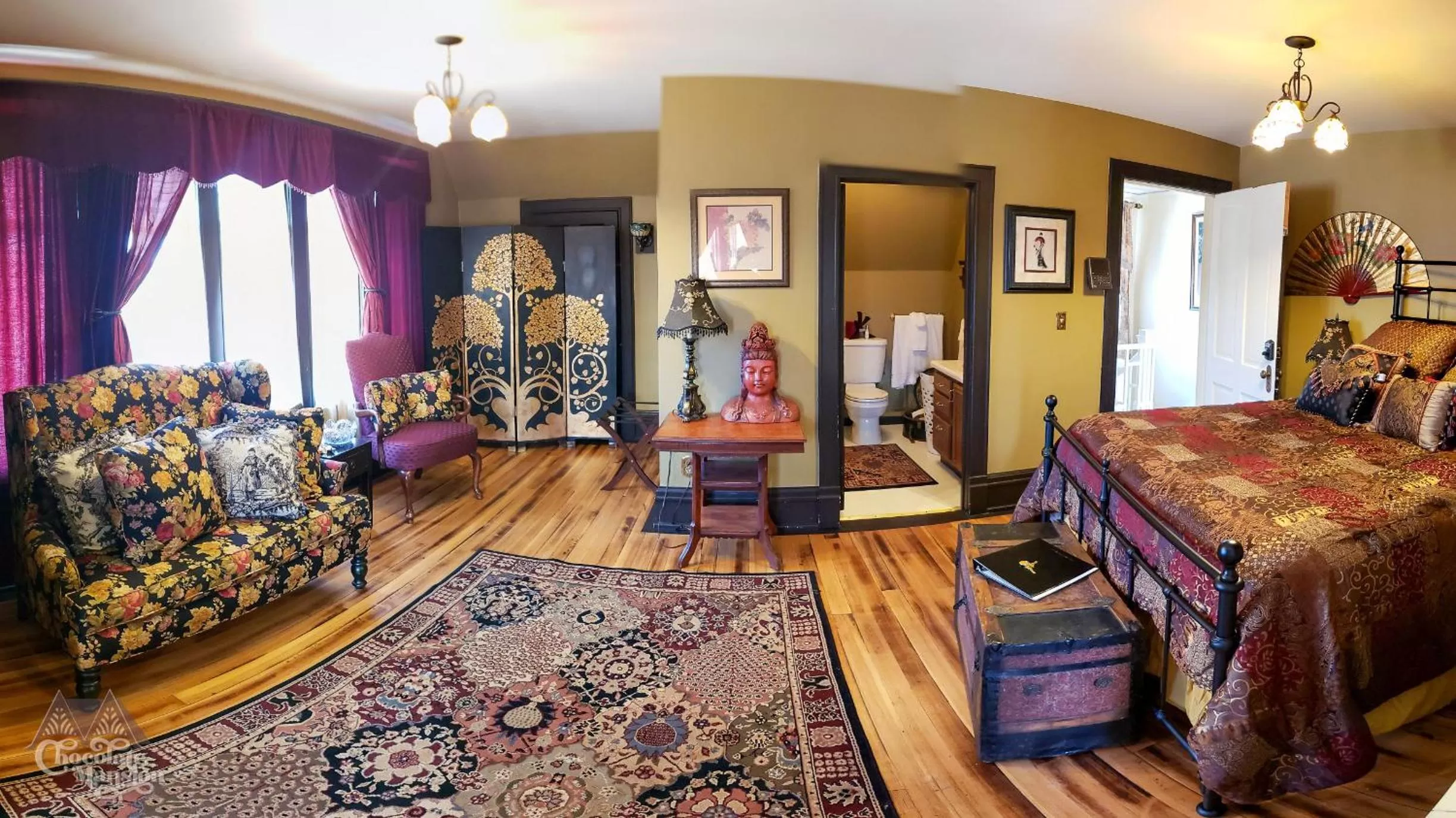 Bed, Seating Area in Chocolate Mansion