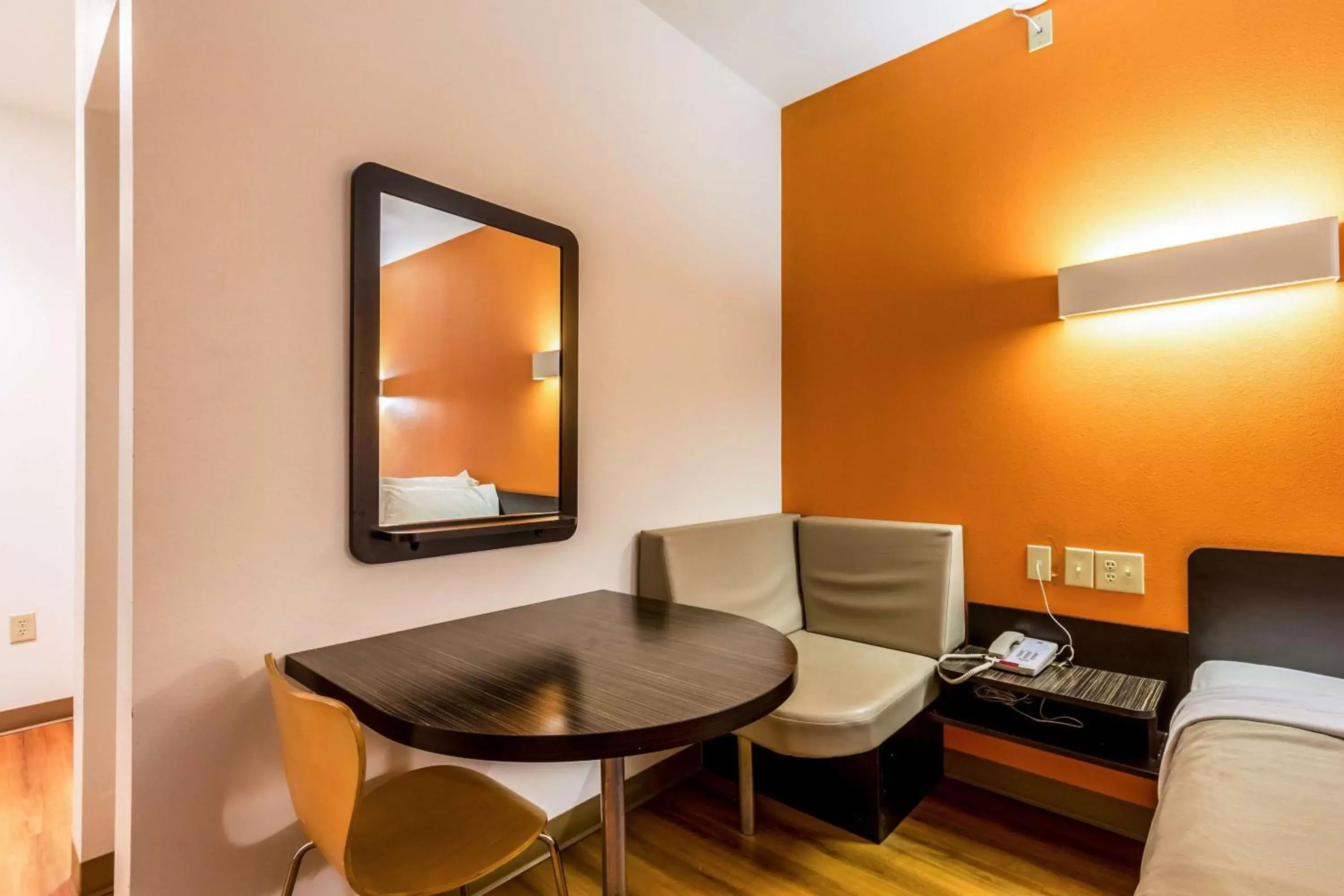 Queen Room with Two Queen Beds - Non-Smoking in Motel 6-Jourdanton, TX Queen Room with Two Queen Beds - Non-Smoking in Motel 6-Jourdanton, TX