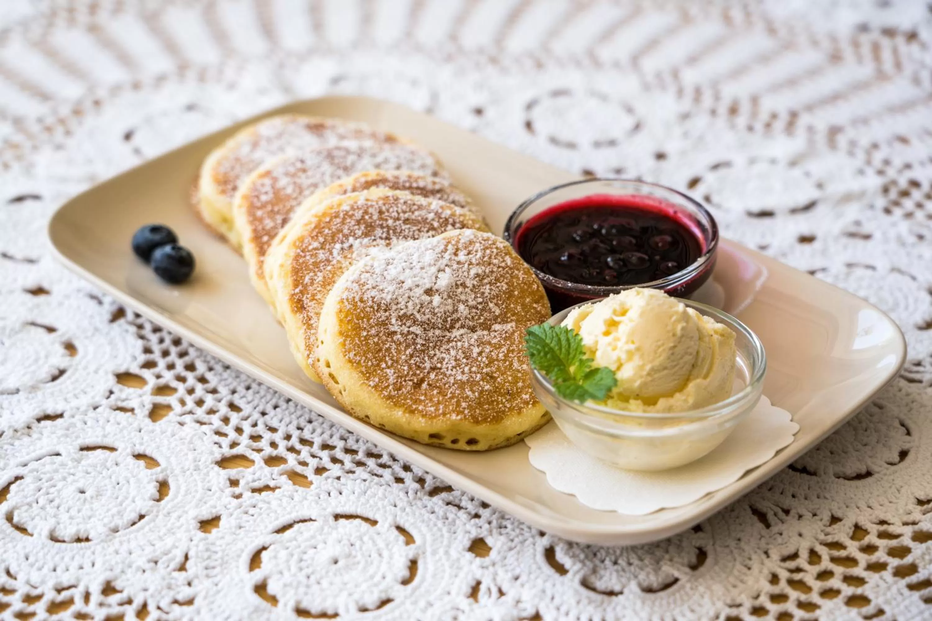 Food in Hiša Poljana Rooms