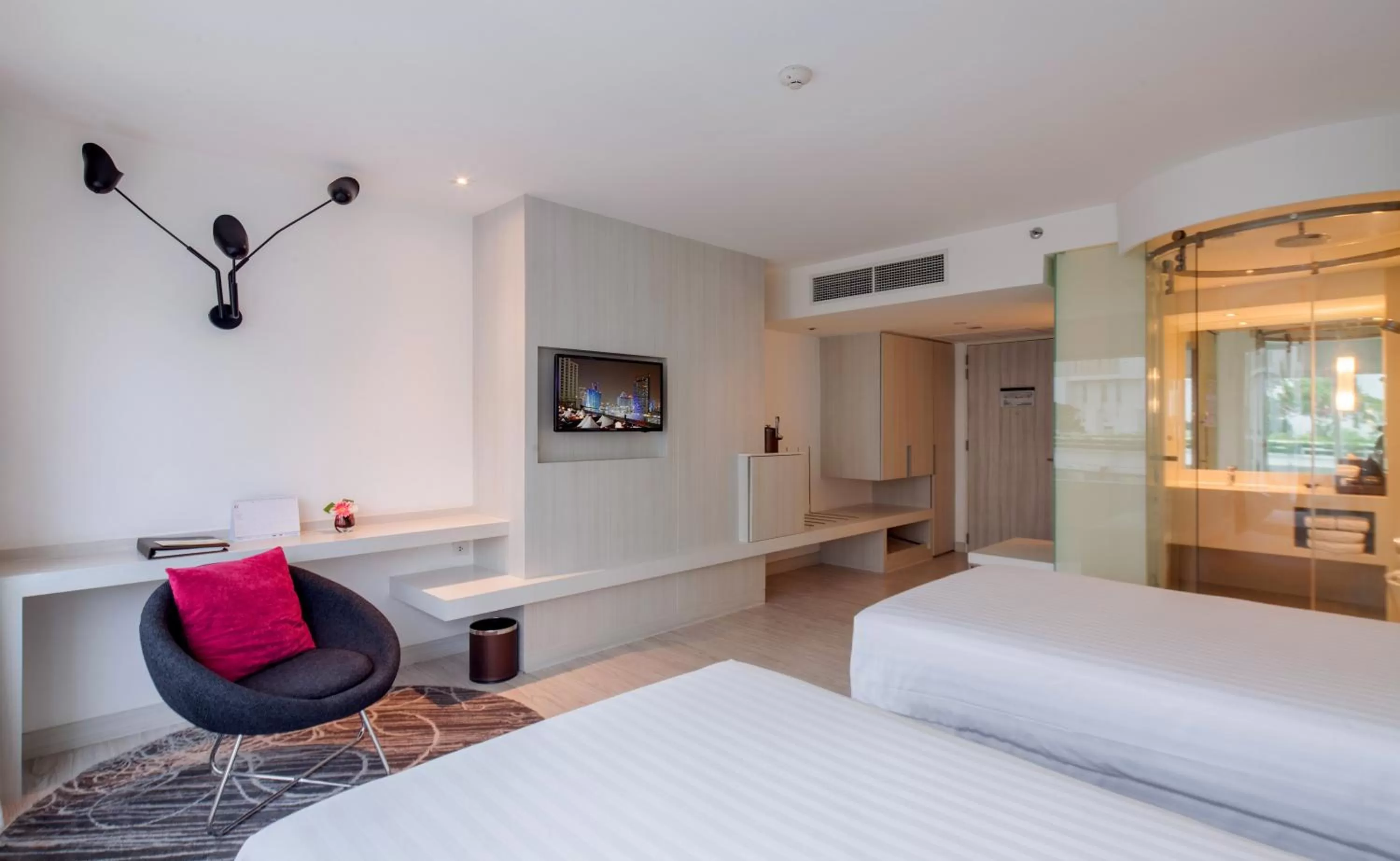 Bedroom, Bed in Centara Watergate Pavilion Hotel Bangkok