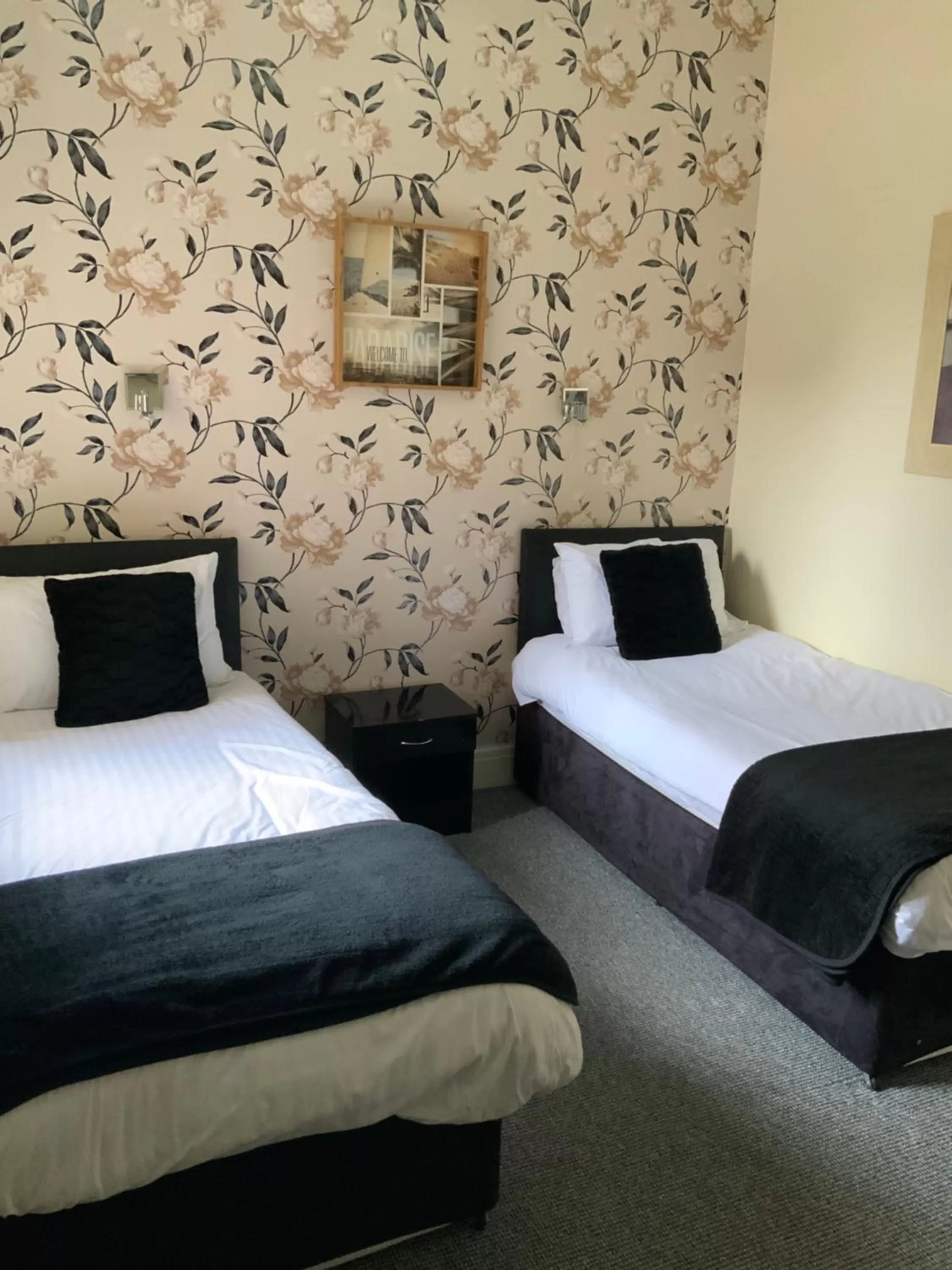 Standard Twin Room in The Spread Eagle