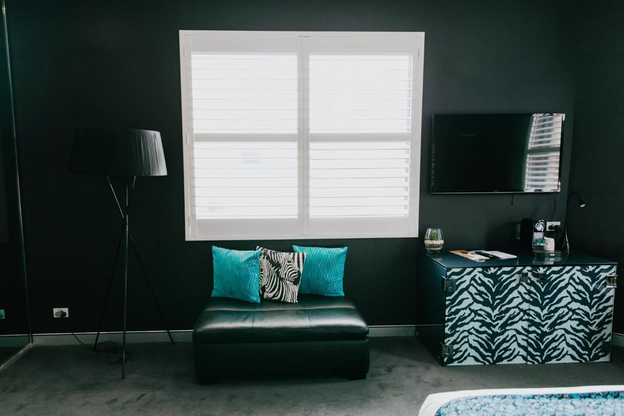 Seating Area in Junction Hotel