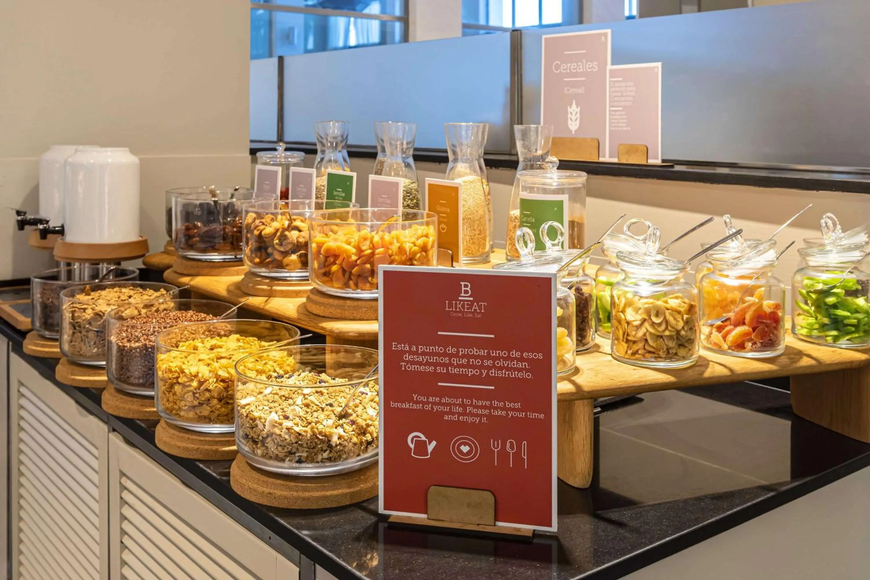 Restaurant/places to eat in Barceló Costa Ballena Golf & Spa