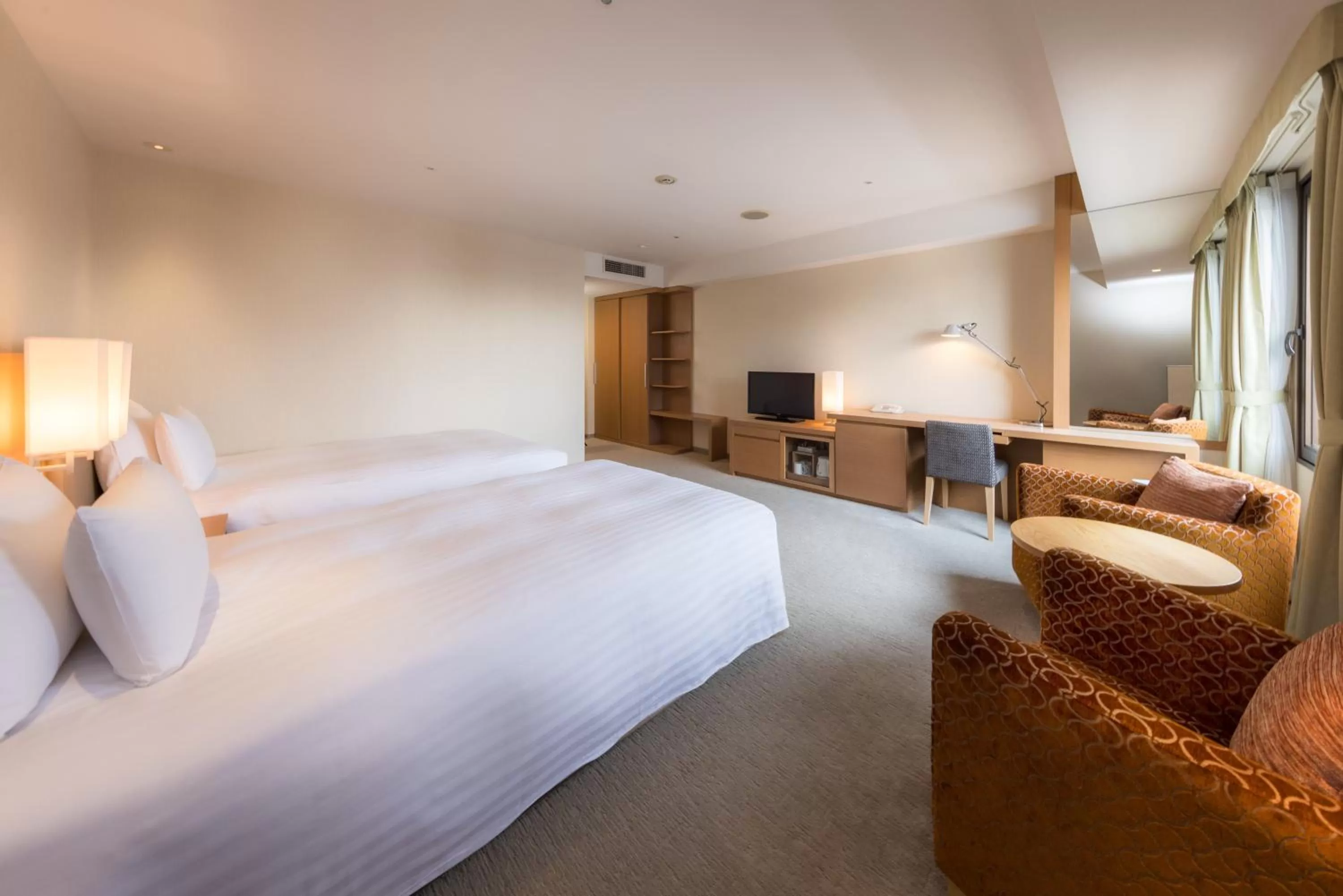 Photo of the whole room, Bed in Hotel Associa Shizuoka