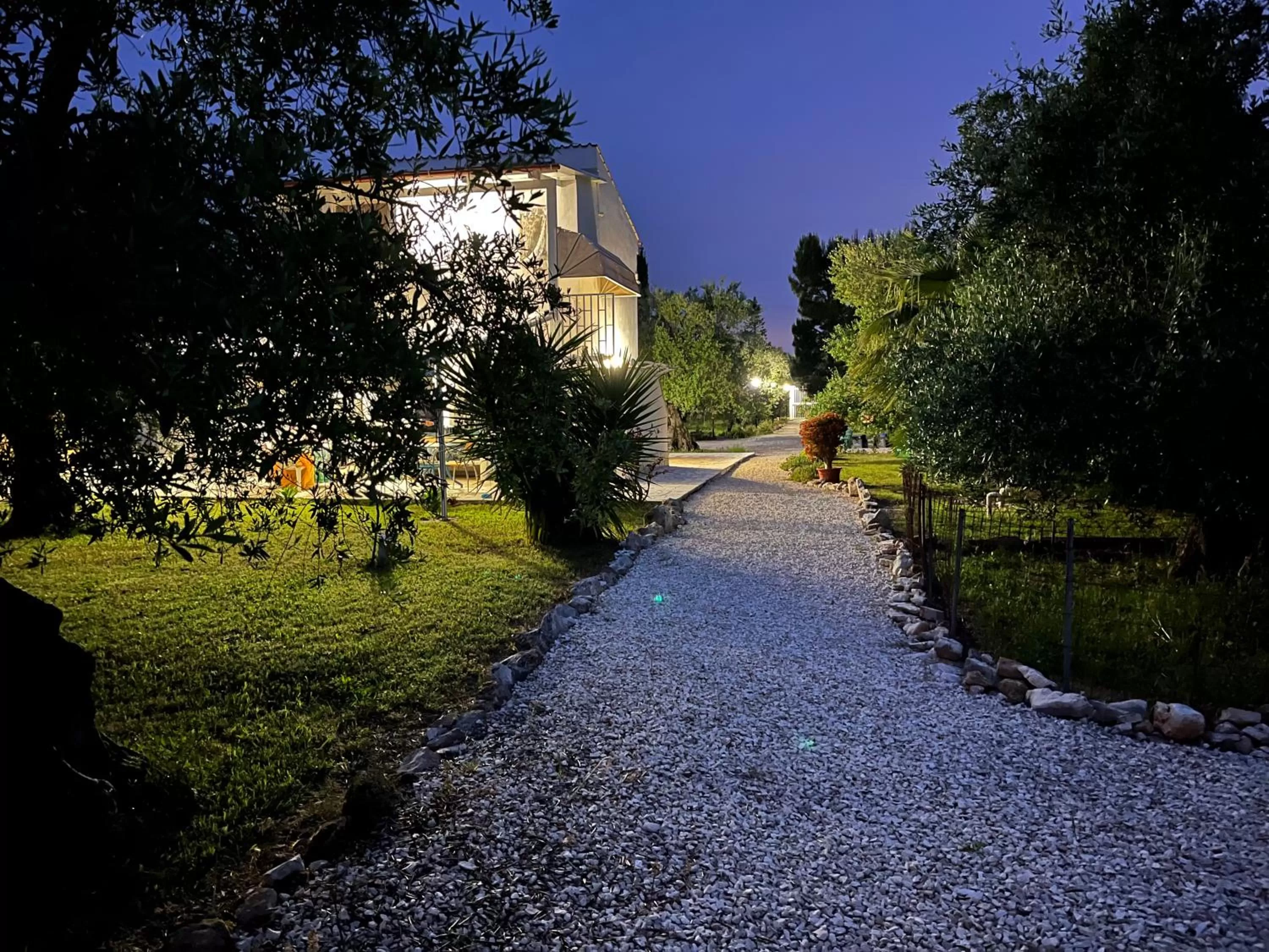 Natural landscape in B&B Villa Mediterranea with private parking