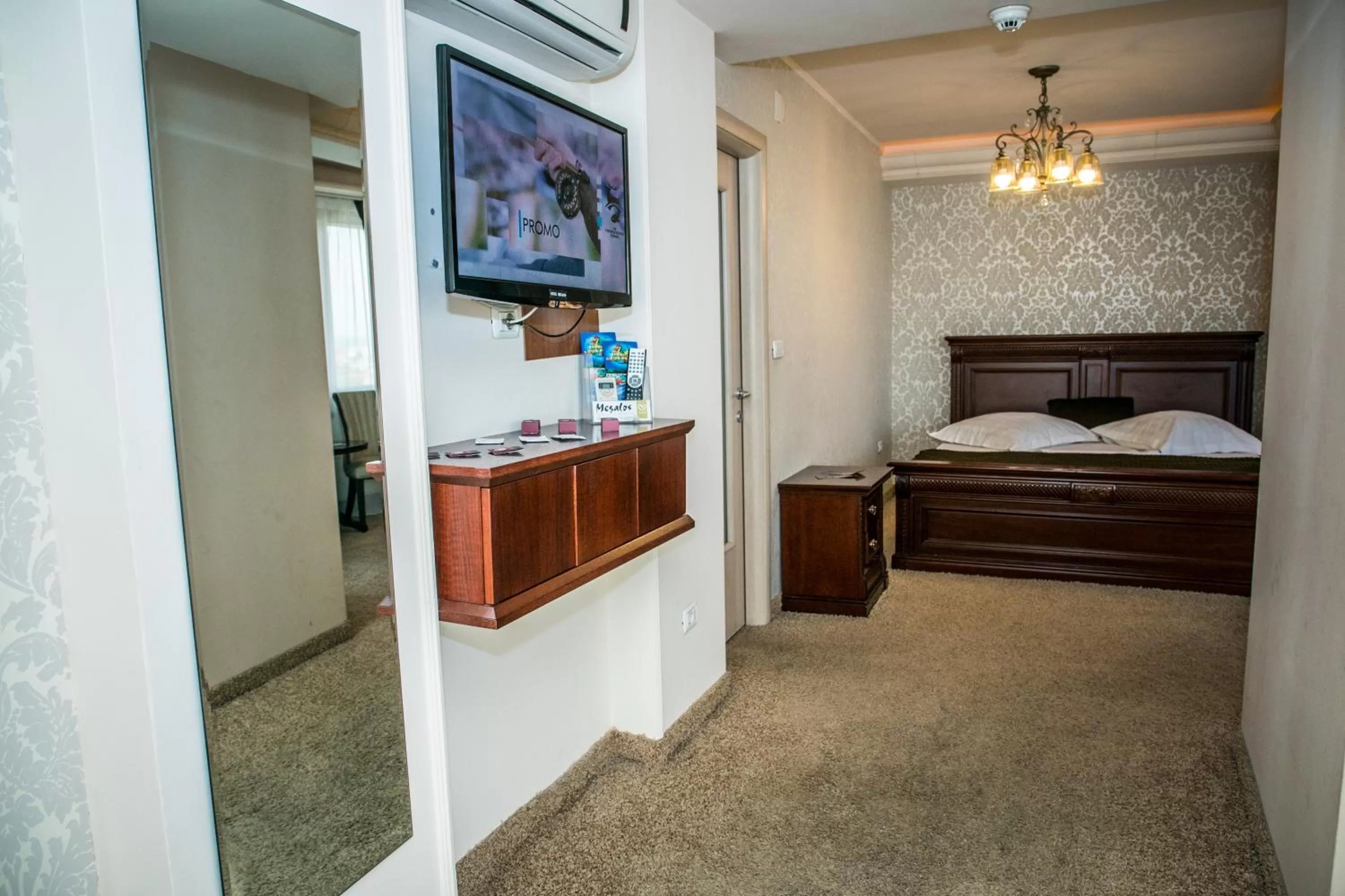 Photo of the whole room, Bed in Hotel Megalos